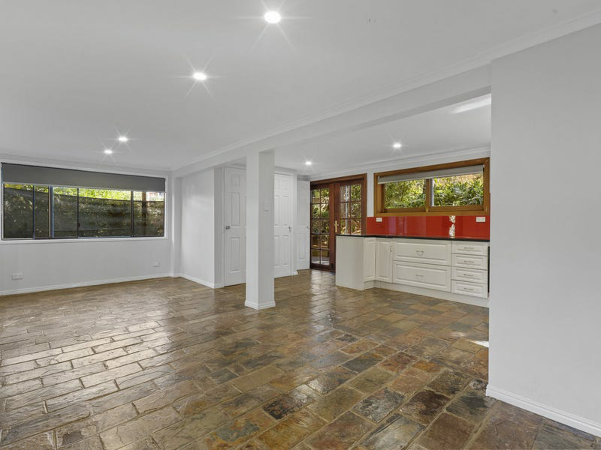 60 Pacific Parade, TAMBORINE MOUNTAIN