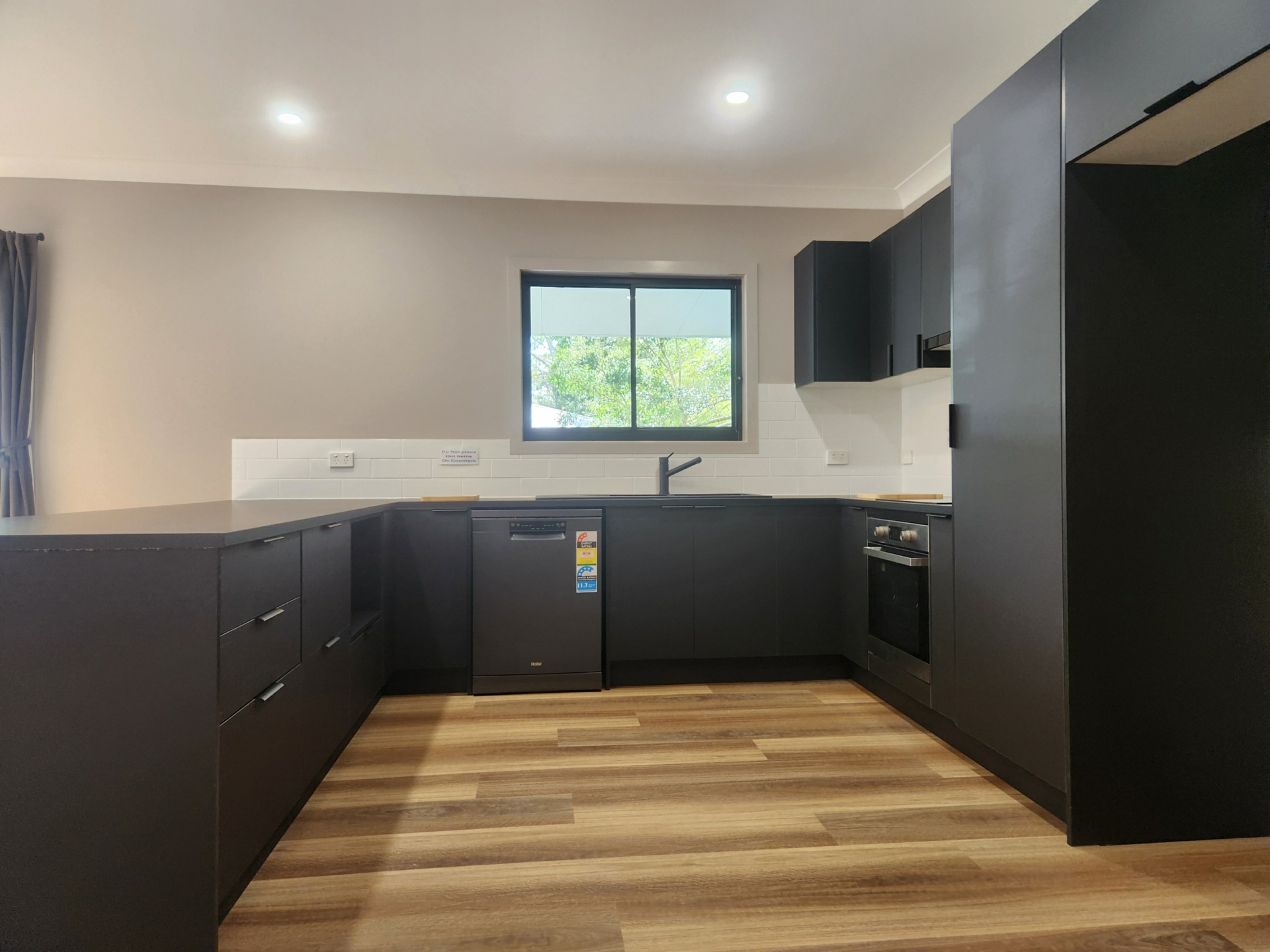 27-29 Knoll Road, TAMBORINE MOUNTAIN
