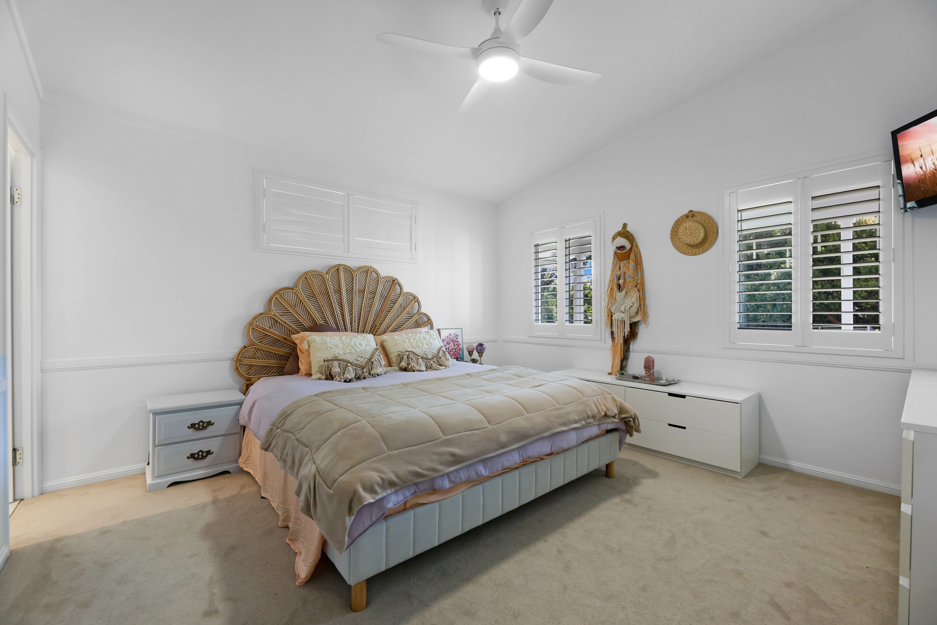 14-16 Carey Parade, TAMBORINE MOUNTAIN