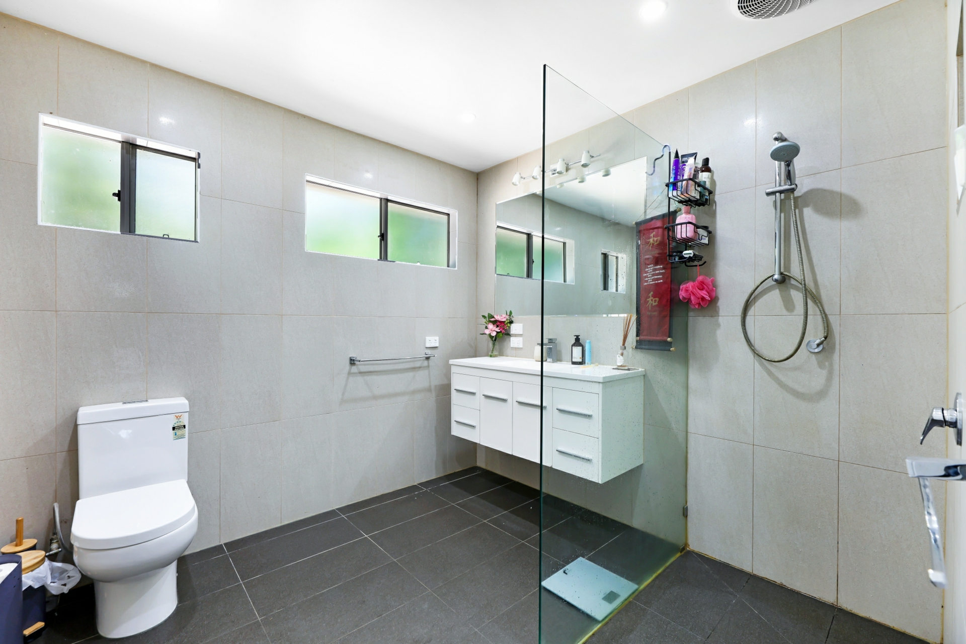 14 Kinabalu Drive, TAMBORINE MOUNTAIN