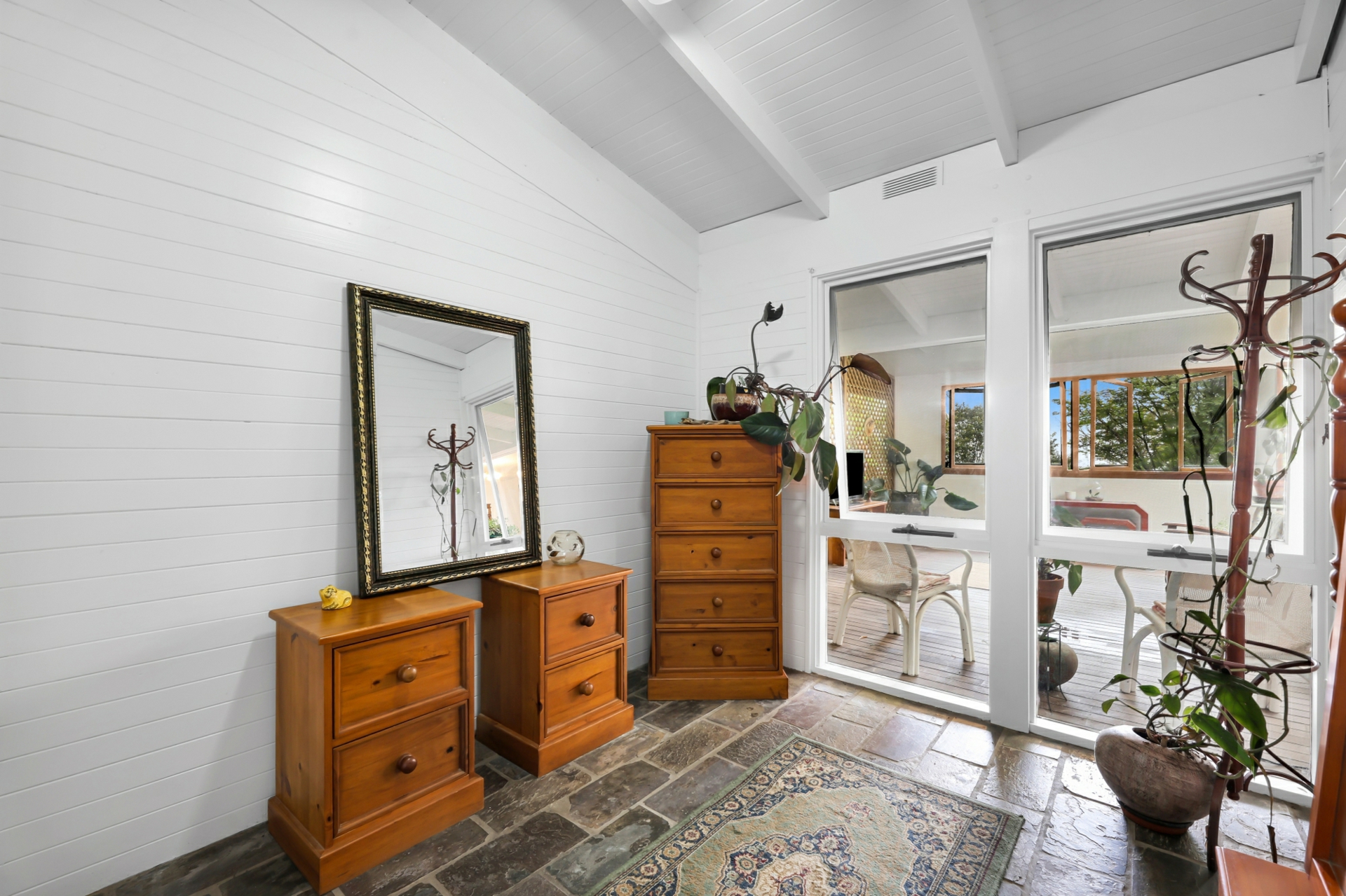14 Salvia Drive, TAMBORINE MOUNTAIN