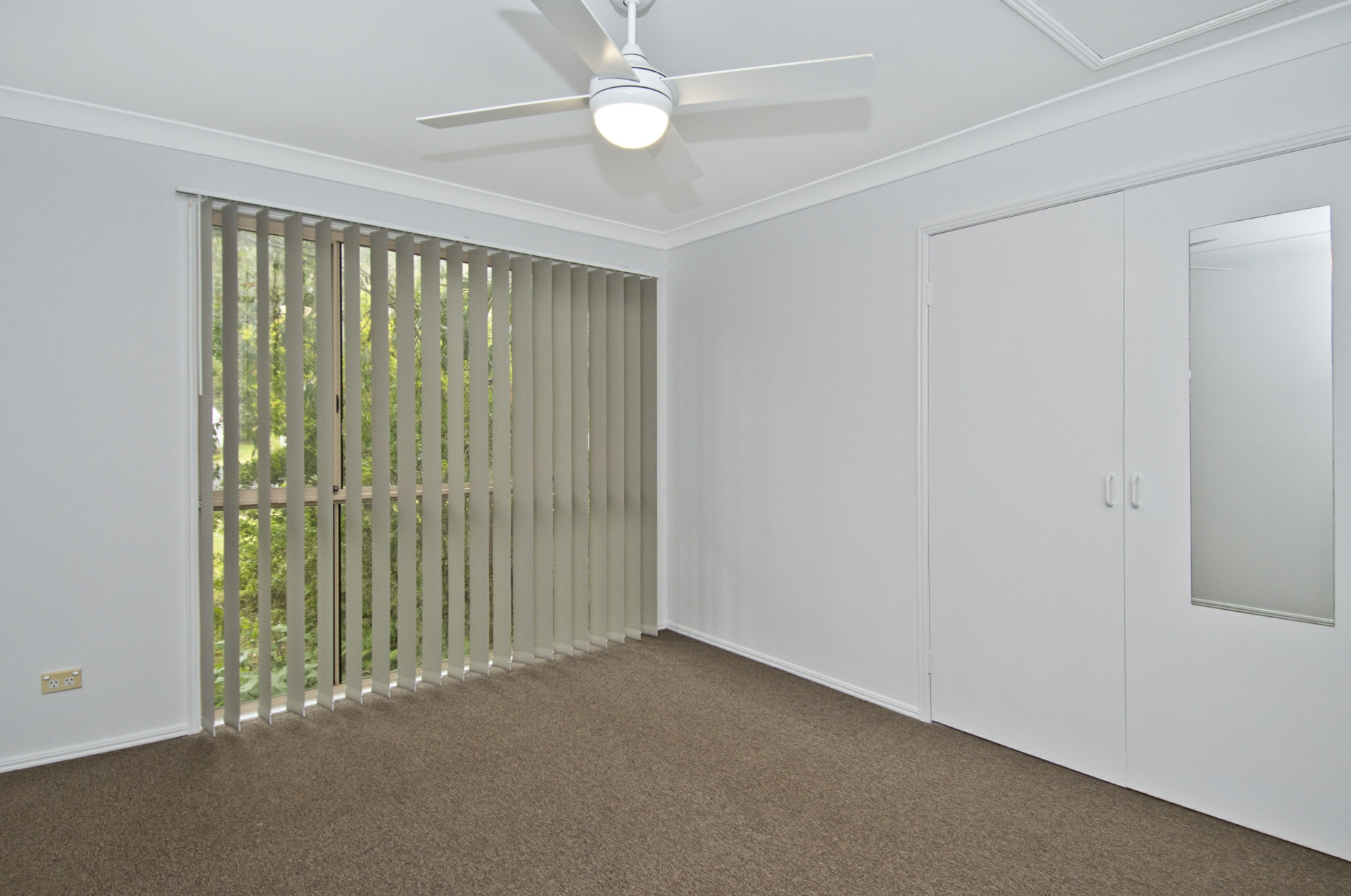 33 Kinabalu Drive, TAMBORINE MOUNTAIN