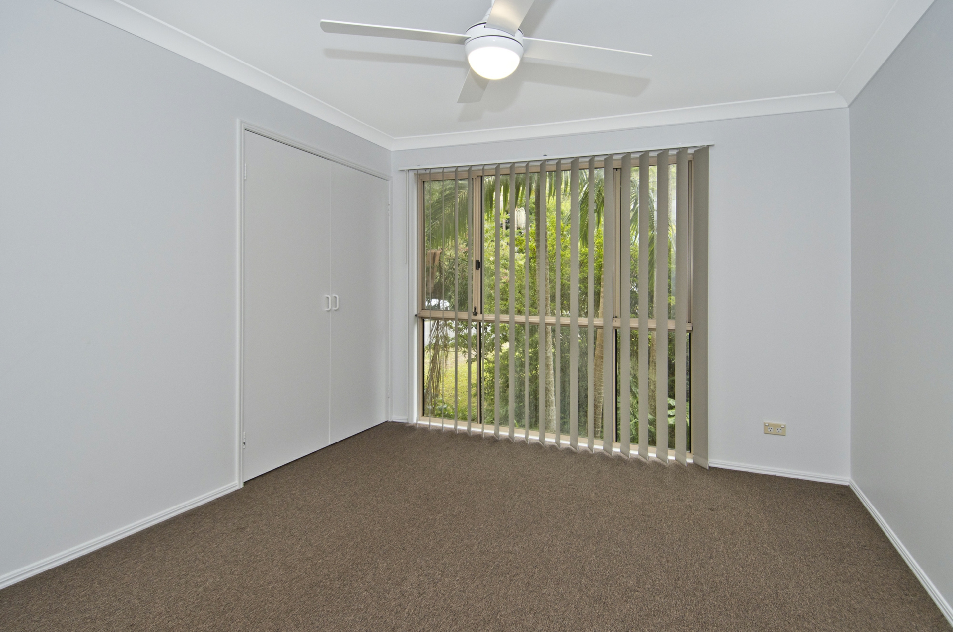 33 Kinabalu Drive, TAMBORINE MOUNTAIN