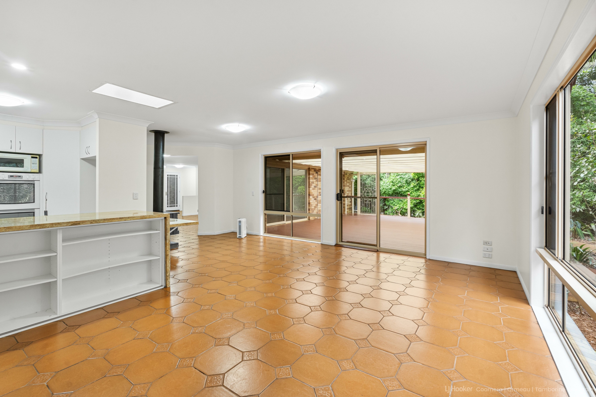 19 Kidd Street — photo 12 of 23