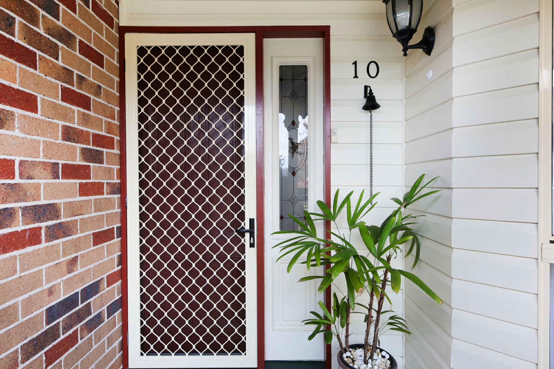 10-12 Justin Avenue — photo 7 of 30
