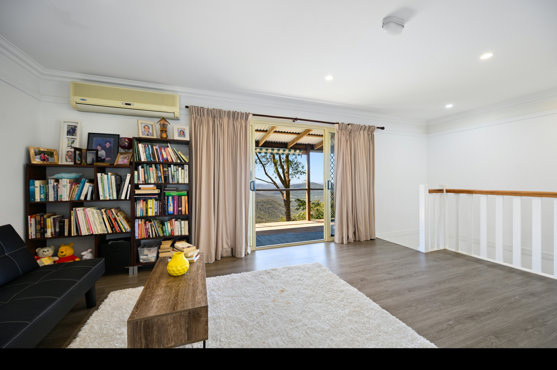1718 Tamborine-Oxenford Road — photo 12 of 30