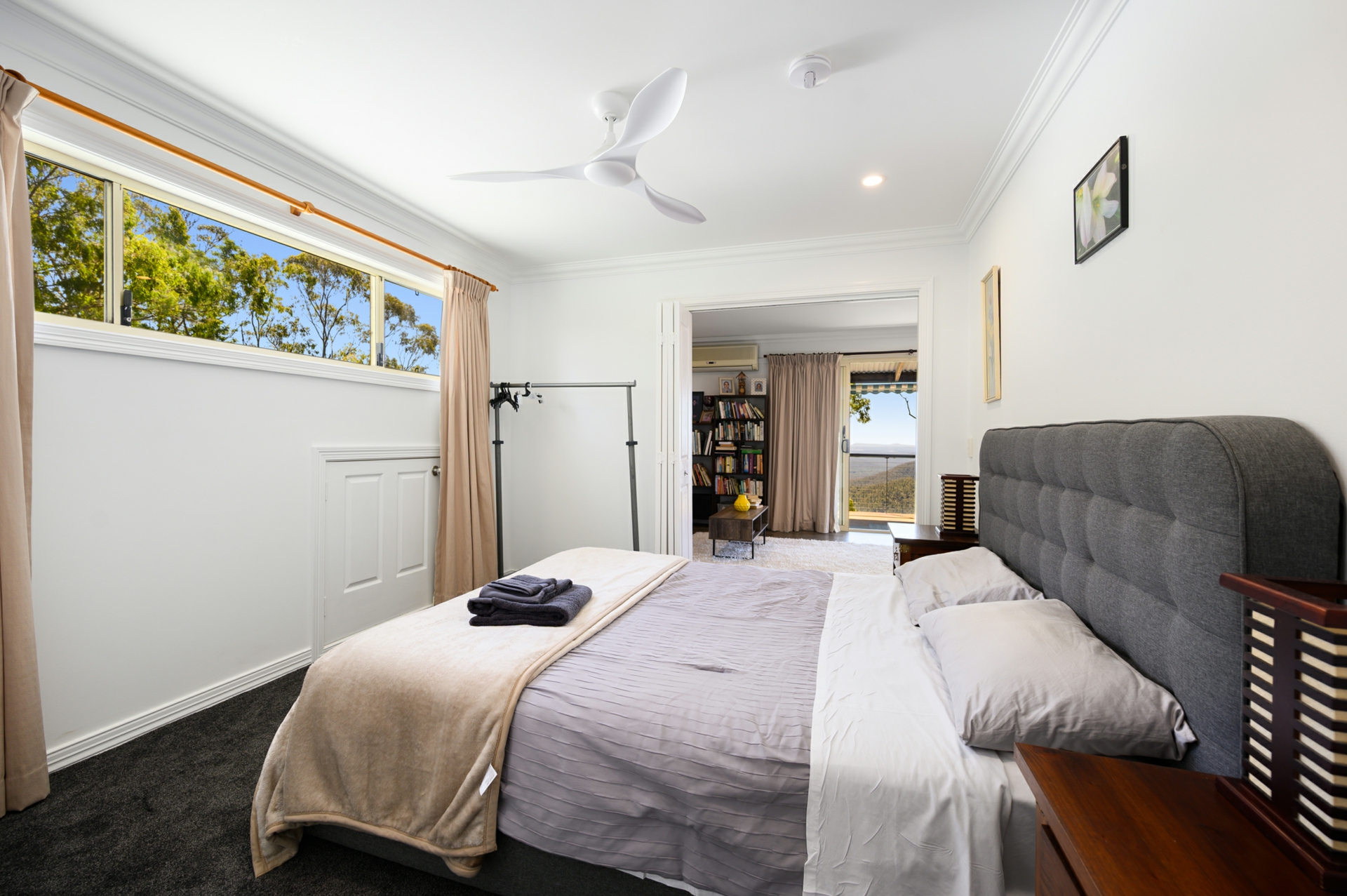 1718 Tamborine-Oxenford Road — photo 14 of 30