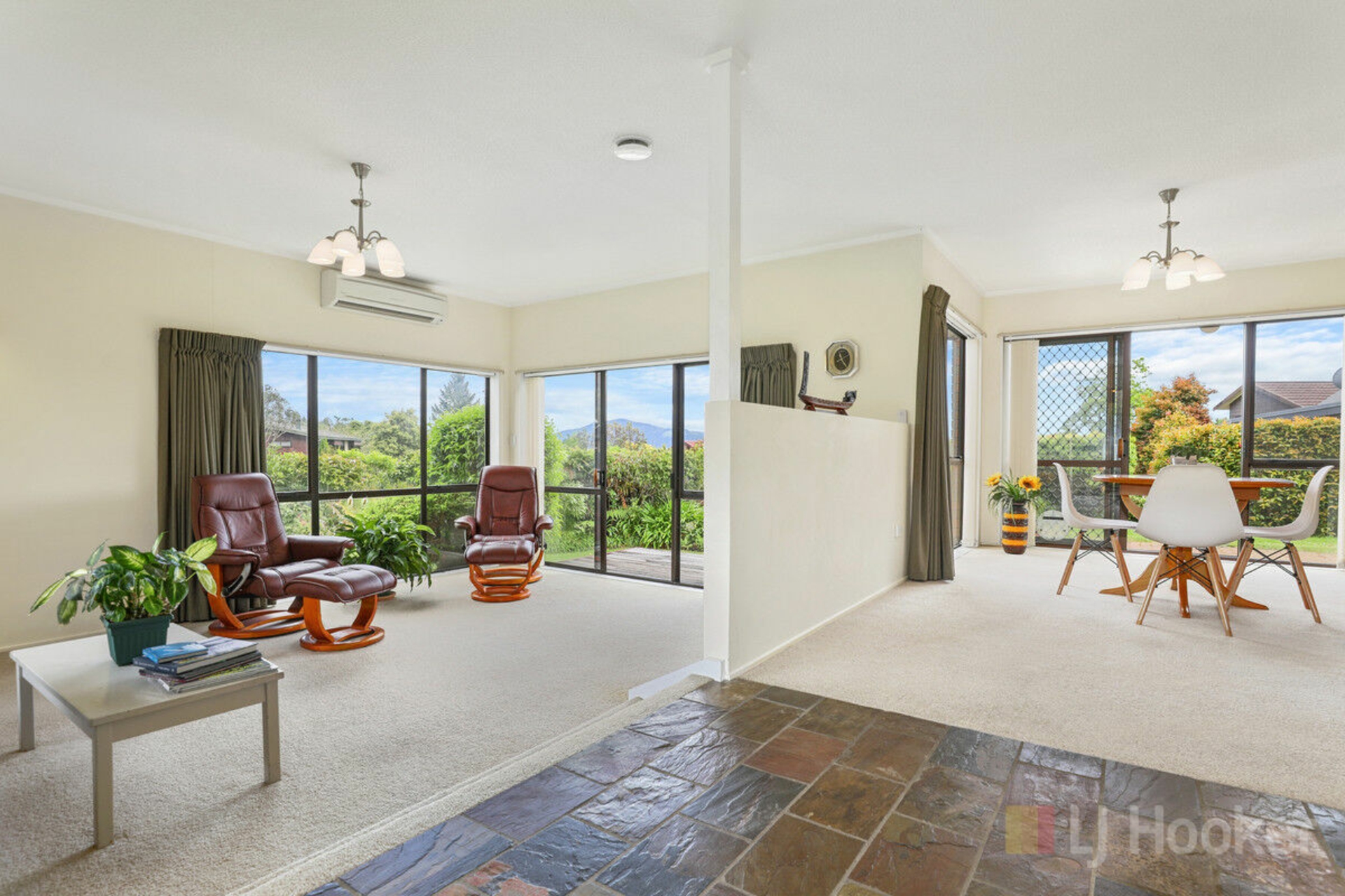 2 Brundon Place Lynmore Property Details LJ Hooker