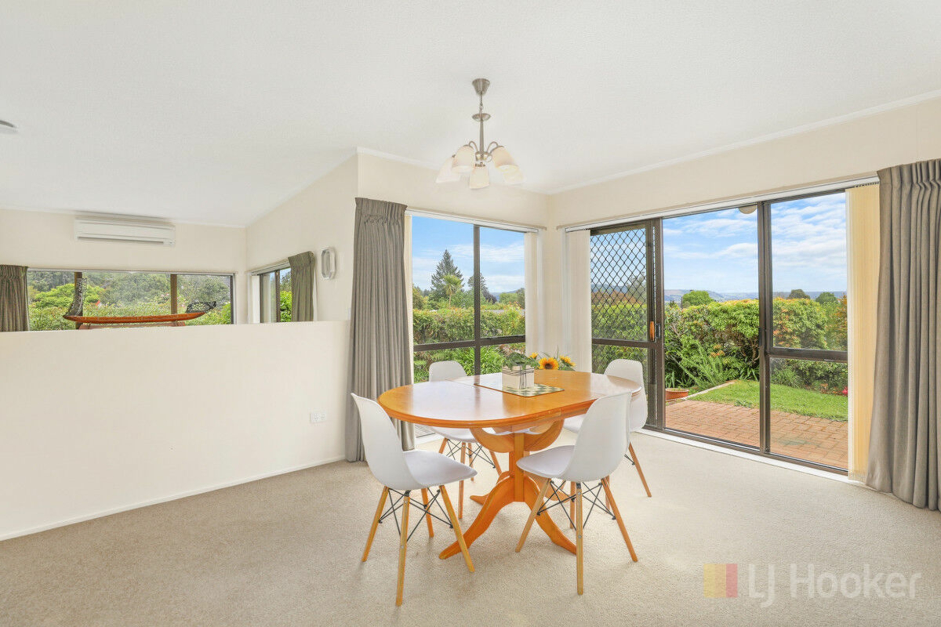 2 Brundon Place Lynmore Property Details LJ Hooker