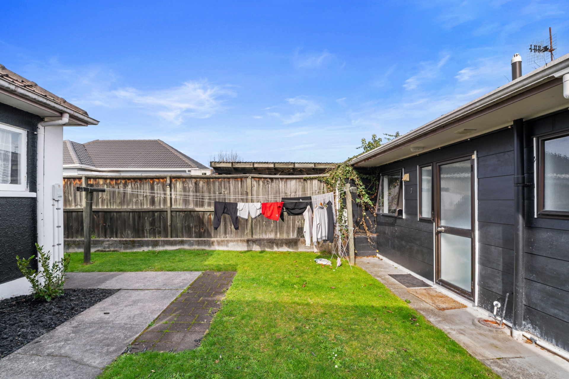 9 Ruihi Street, VICTORIA