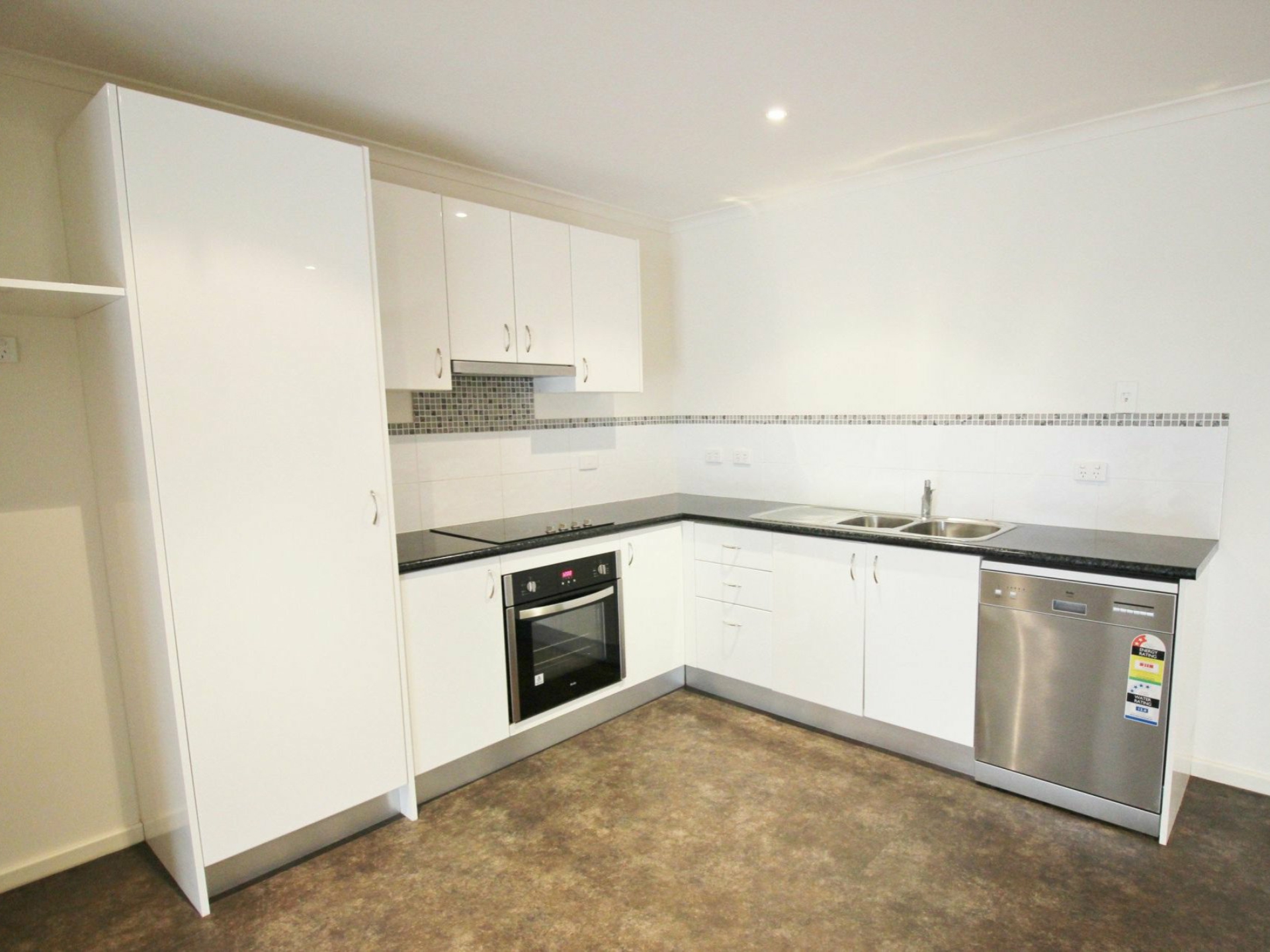 5/2 Phalarope Way, SOUTH HEDLAND