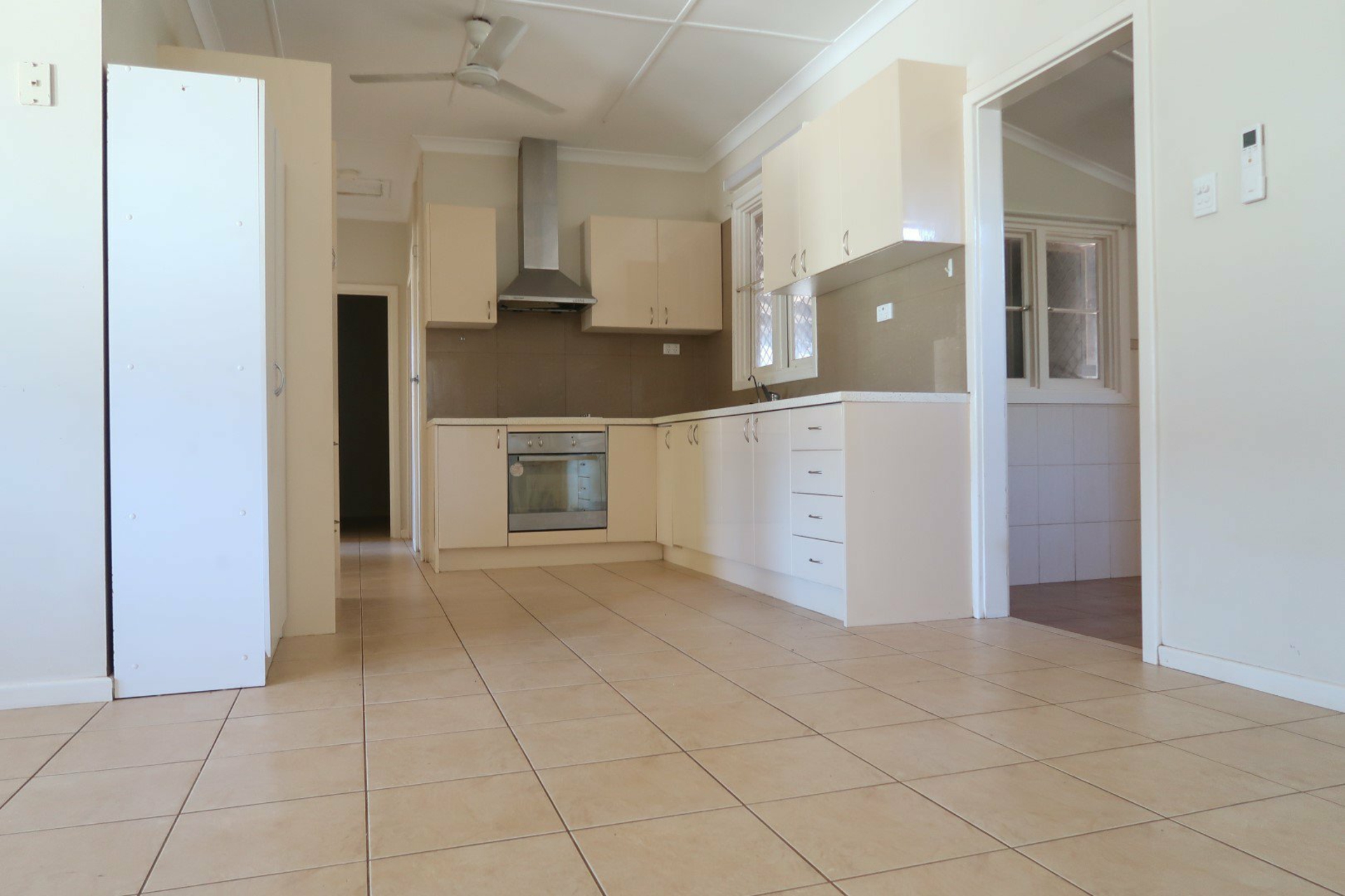 6 Parker Street, SOUTH HEDLAND