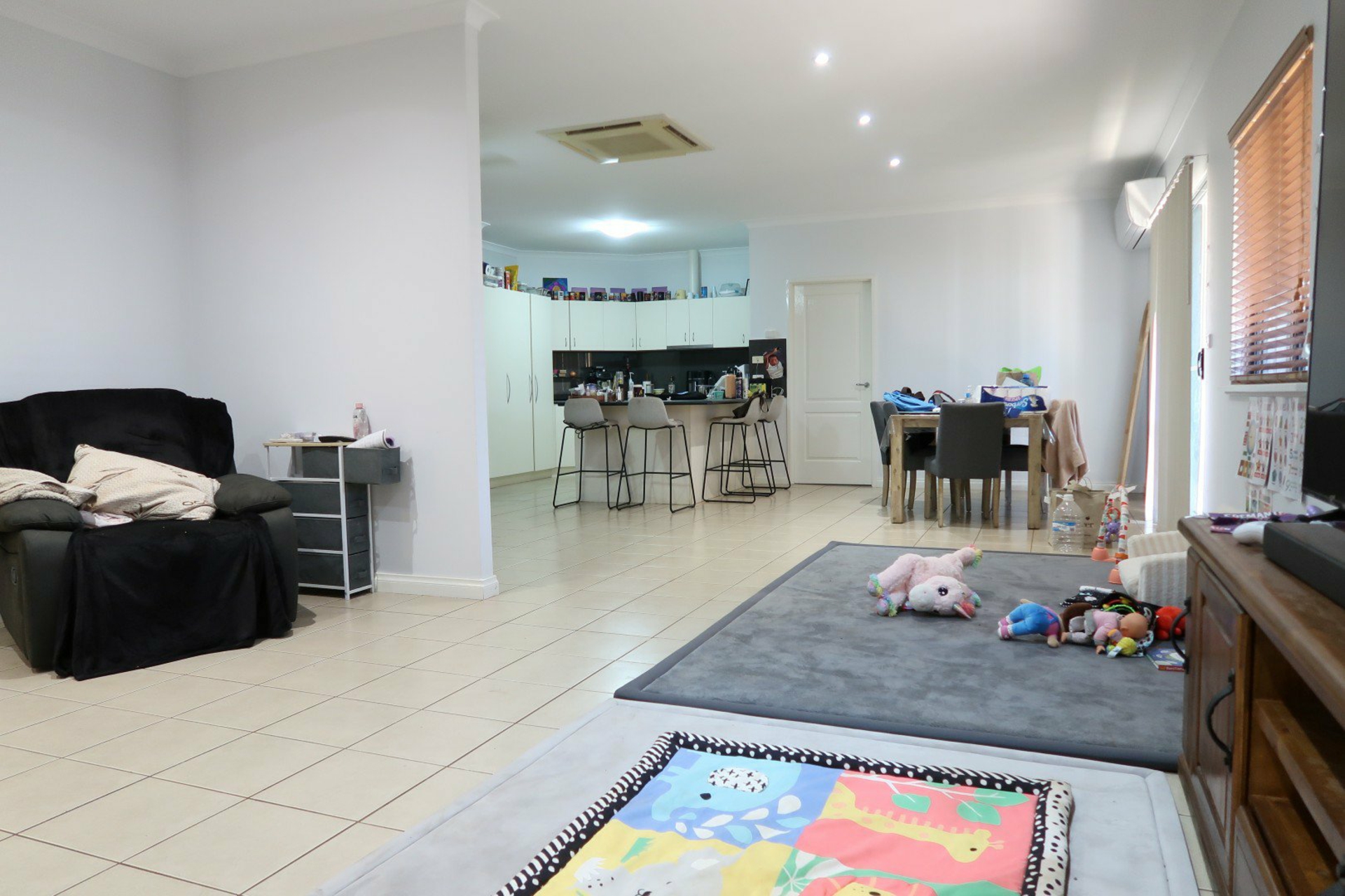 21 Eucalypt Way — photo 4 of 16