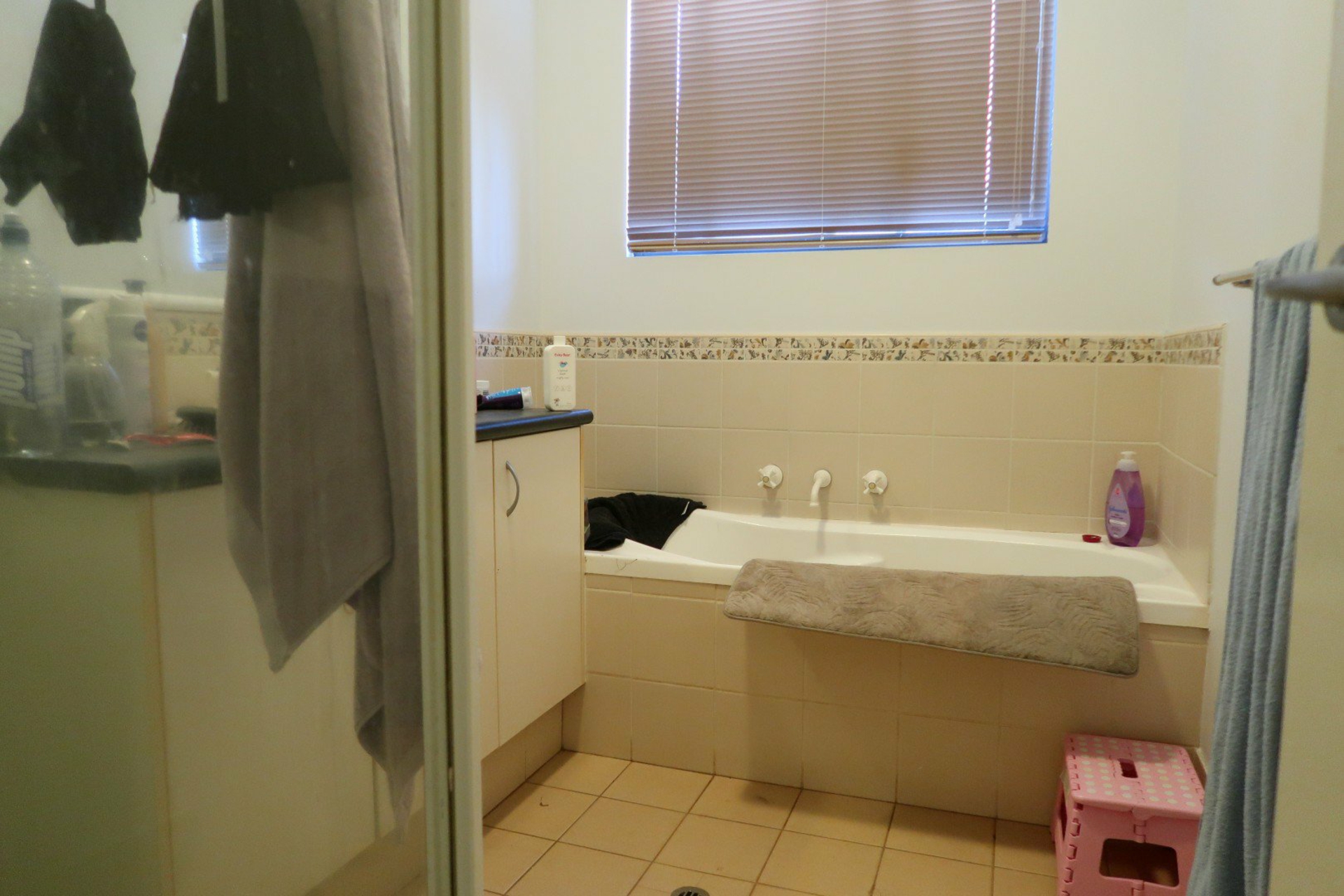 21 Eucalypt Way — photo 9 of 16