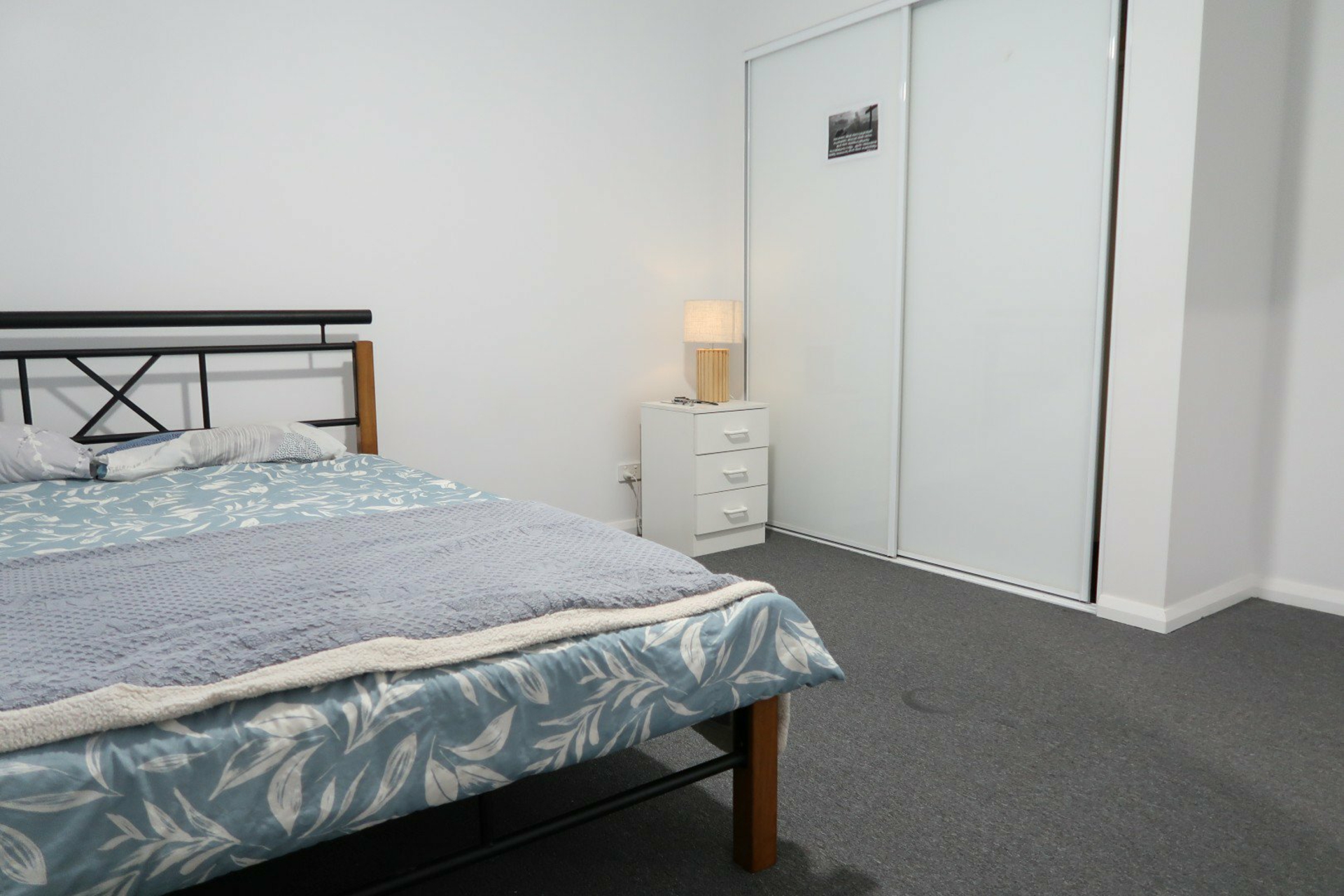 15 Minderoo Avenue — photo 5 of 14