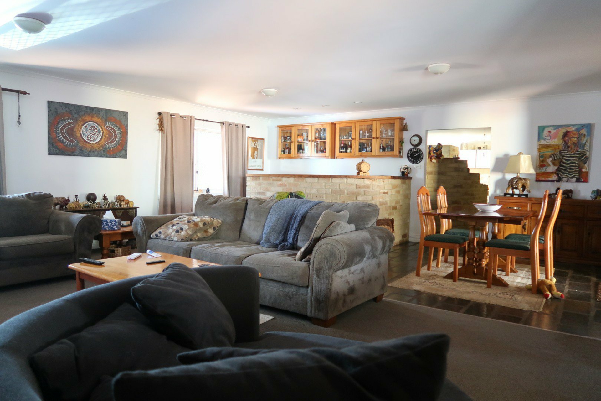 13 Brodie Crescent — photo 4 of 15