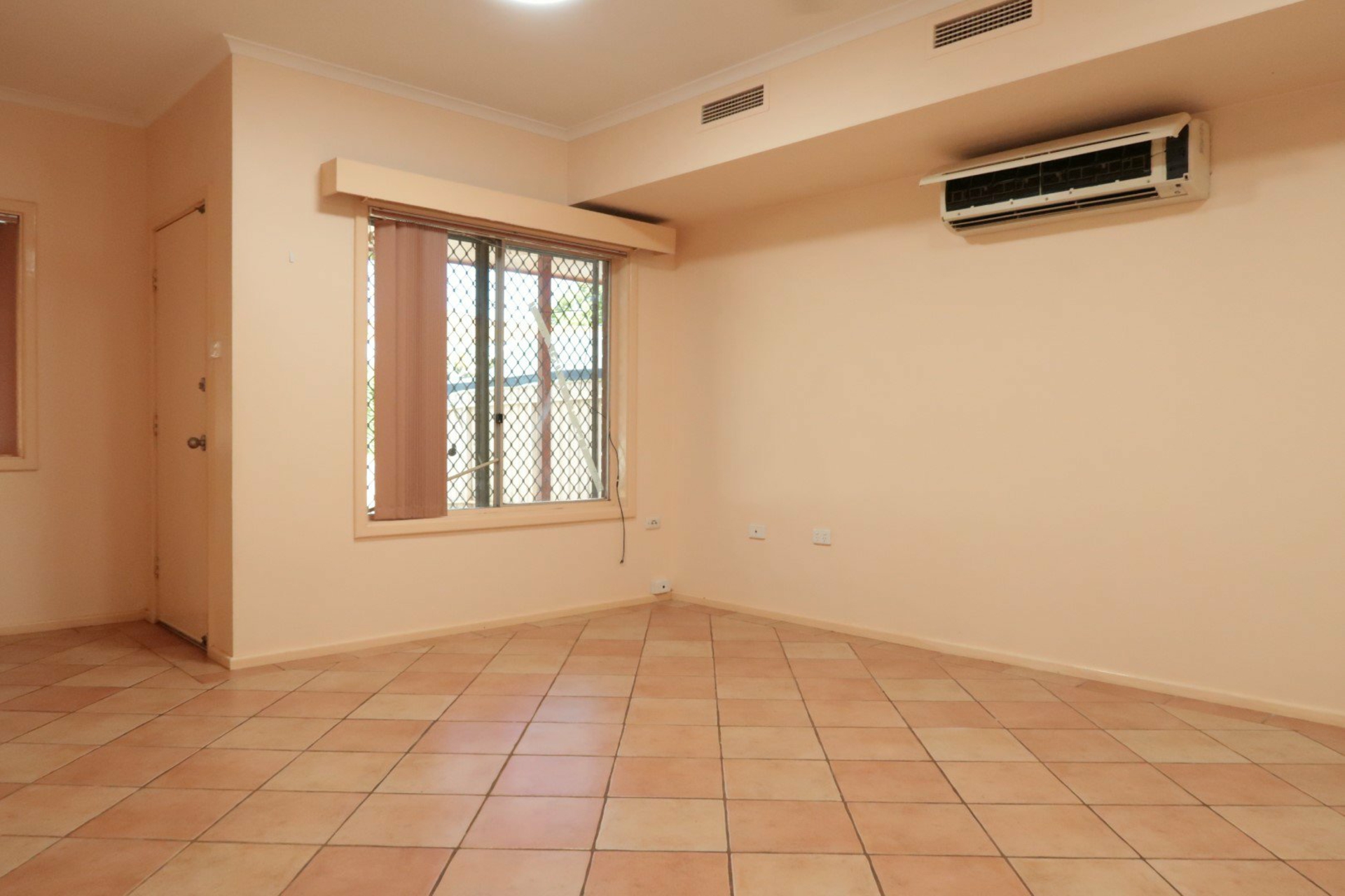 117b Paton Road — photo 3 of 11