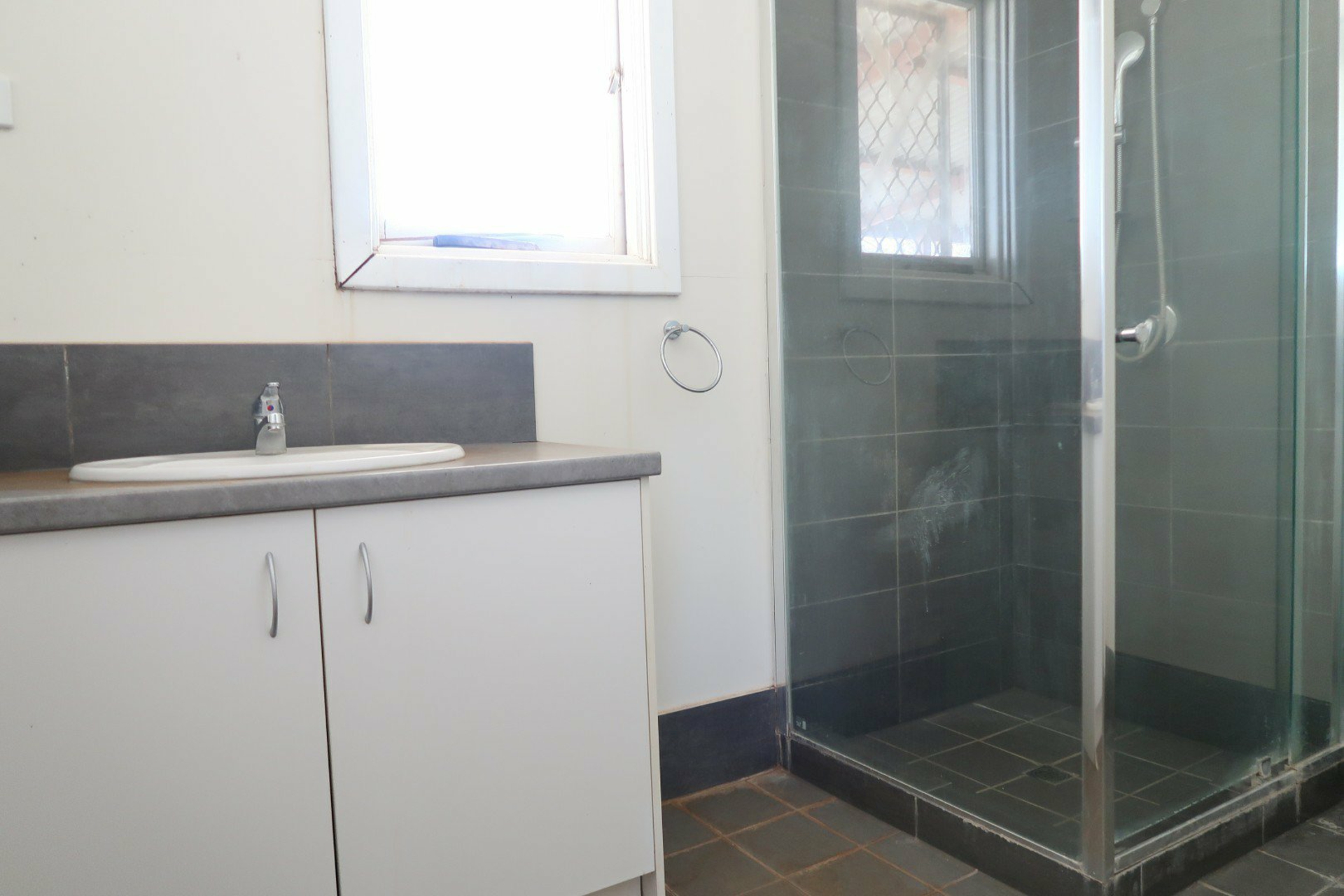 7 Traine Crescent — photo 10 of 11