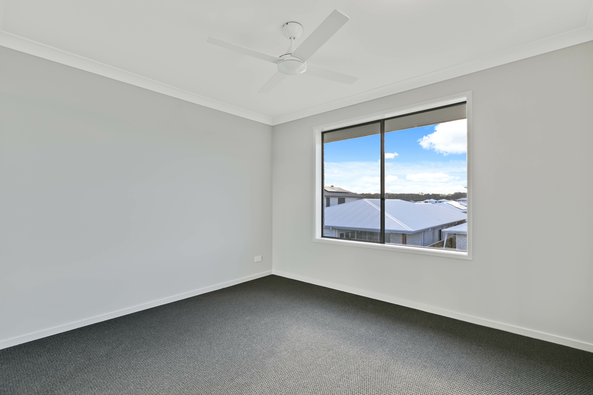 9 Sunny Street, PALMVIEW