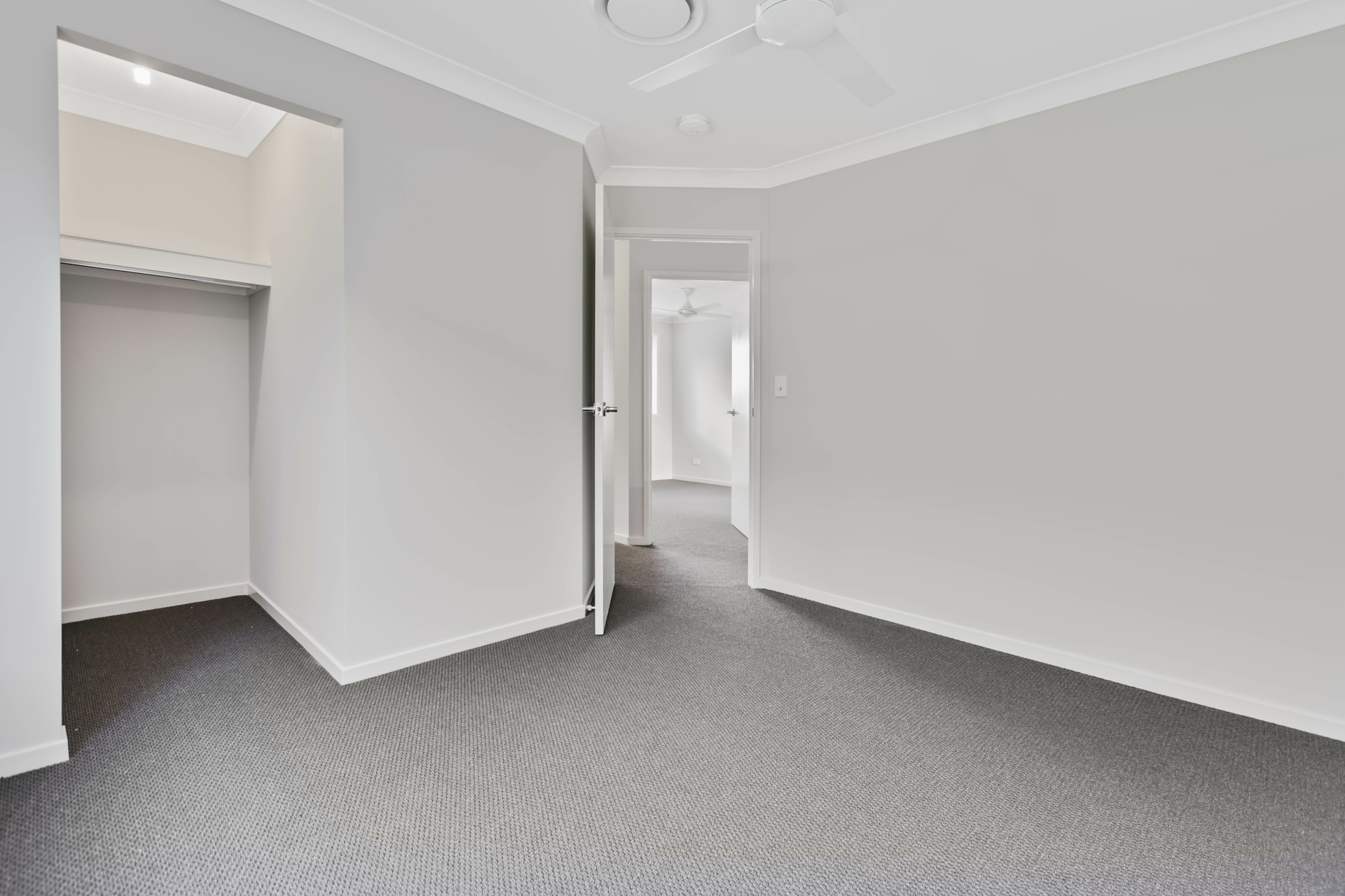 9 Sunny Street, PALMVIEW