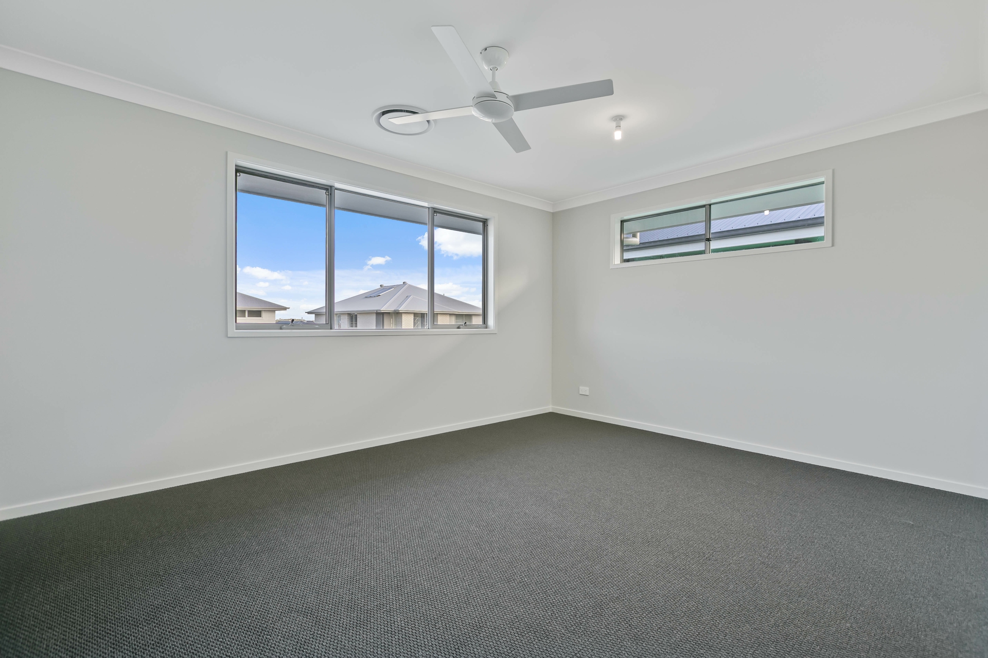 9 Sunny Street, PALMVIEW