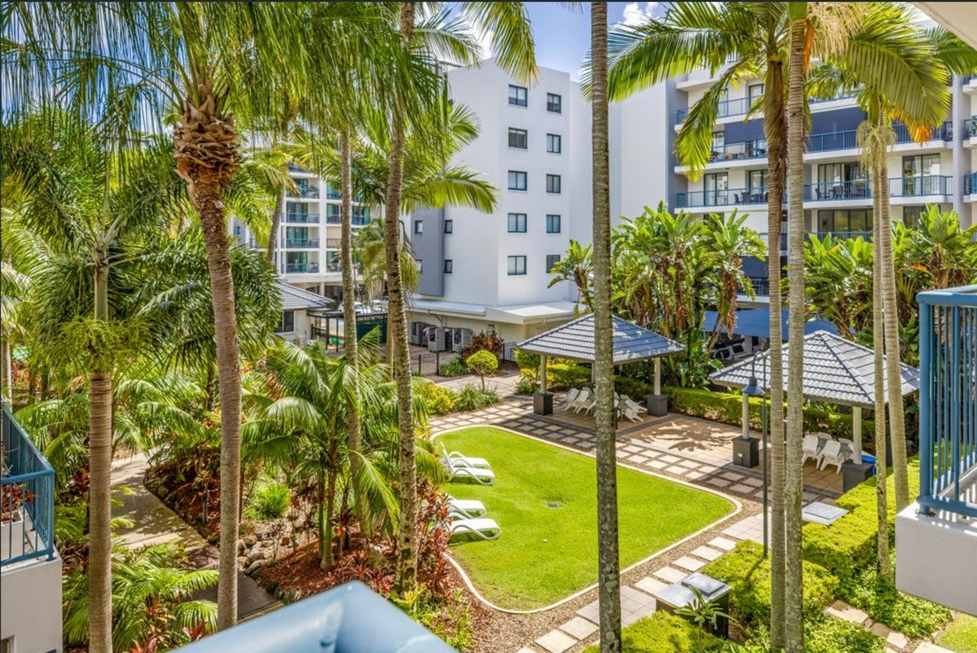 329/10 Okinja Road, ALEXANDRA HEADLAND