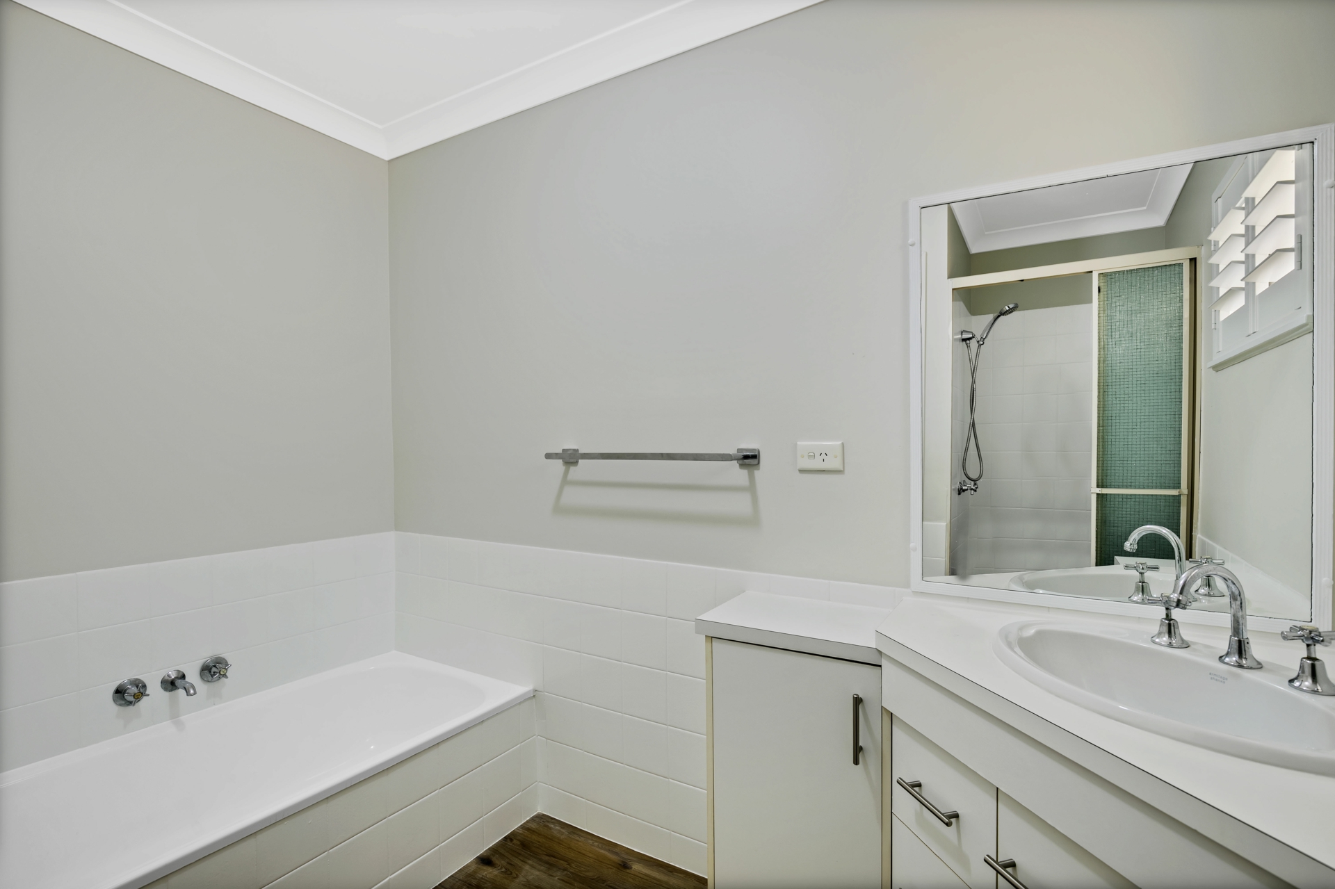 4/63 Neerim Drive, MOOLOOLABA