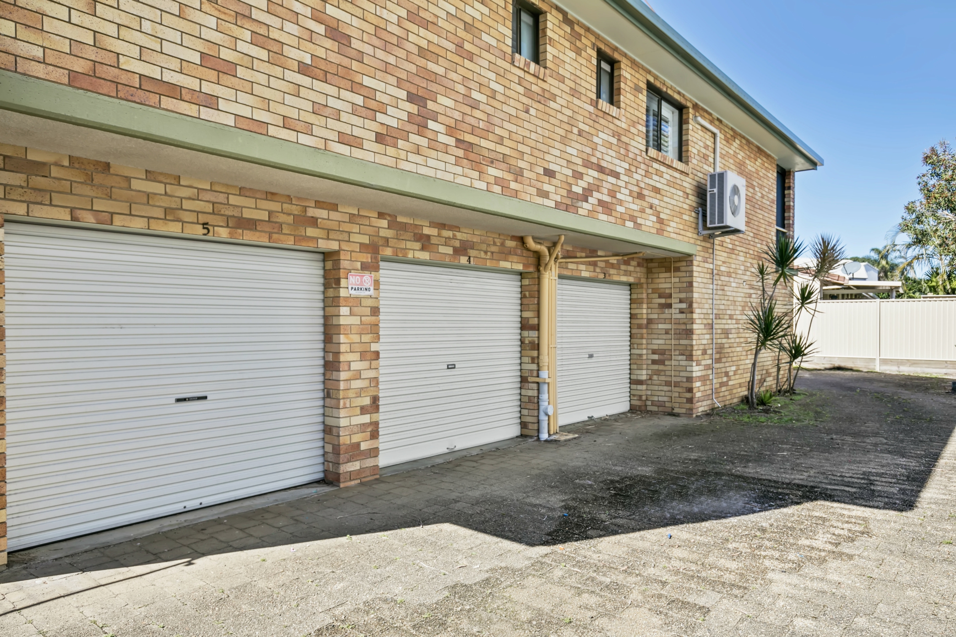 4/63 Neerim Drive, MOOLOOLABA