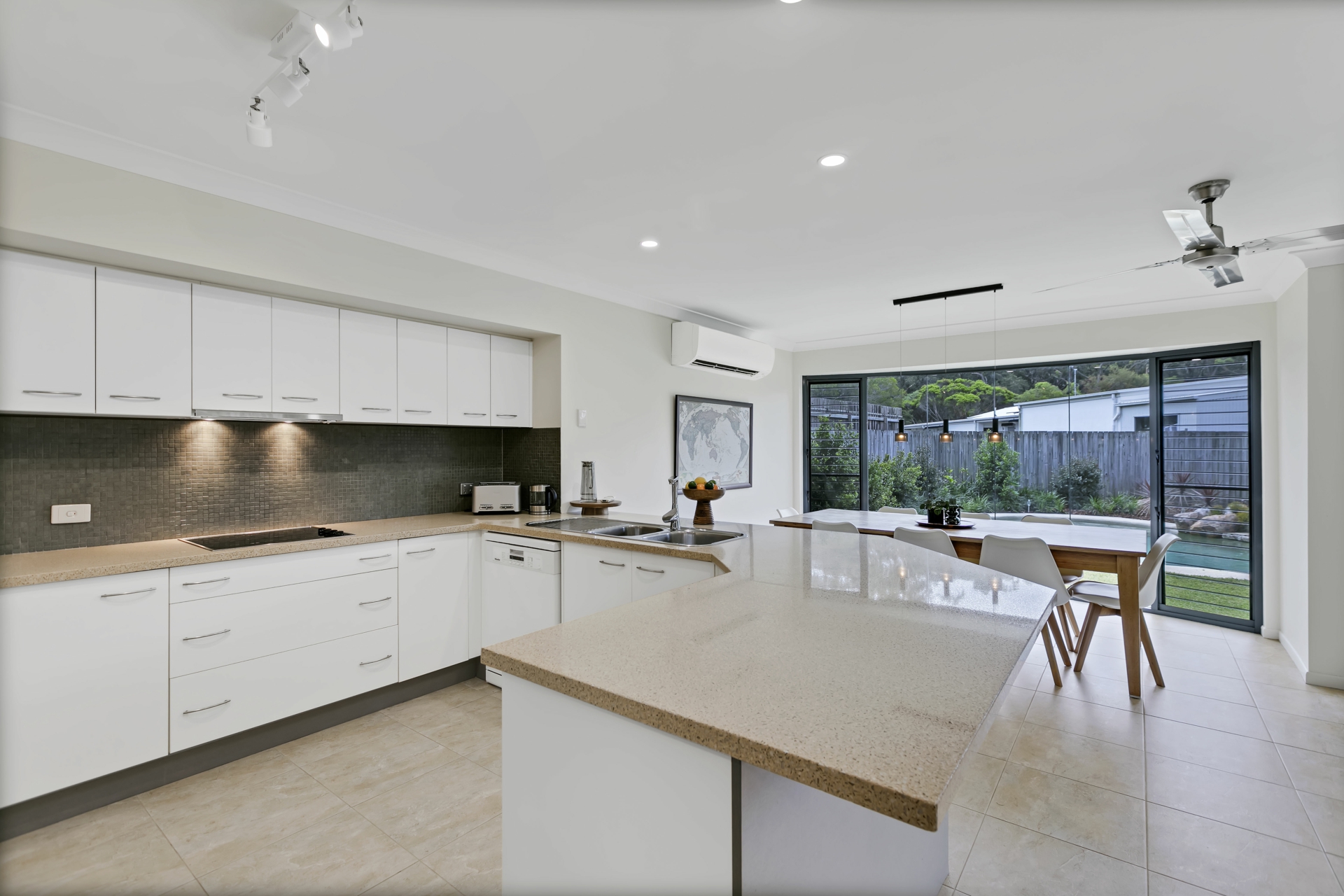 4 Petrale Court, MOUNTAIN CREEK