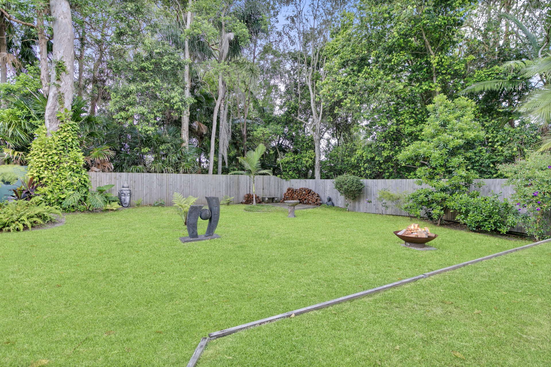 5 Gymea Court, MOUNTAIN CREEK