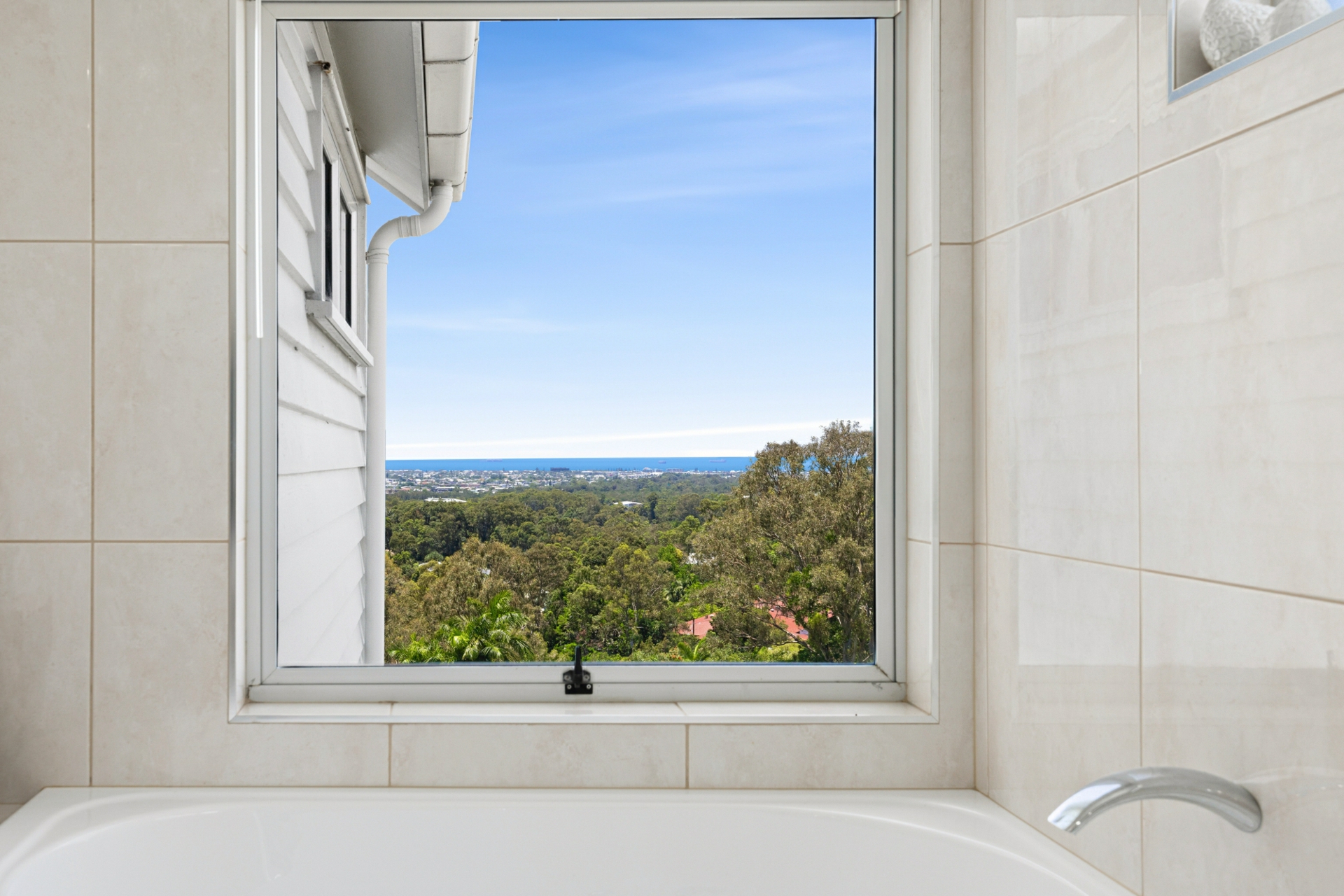5 Honeyeater Close, BUDERIM