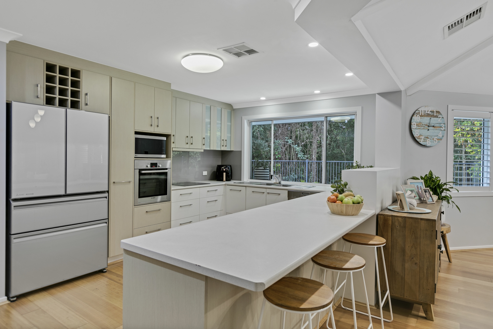 10 Gymea Court, MOUNTAIN CREEK
