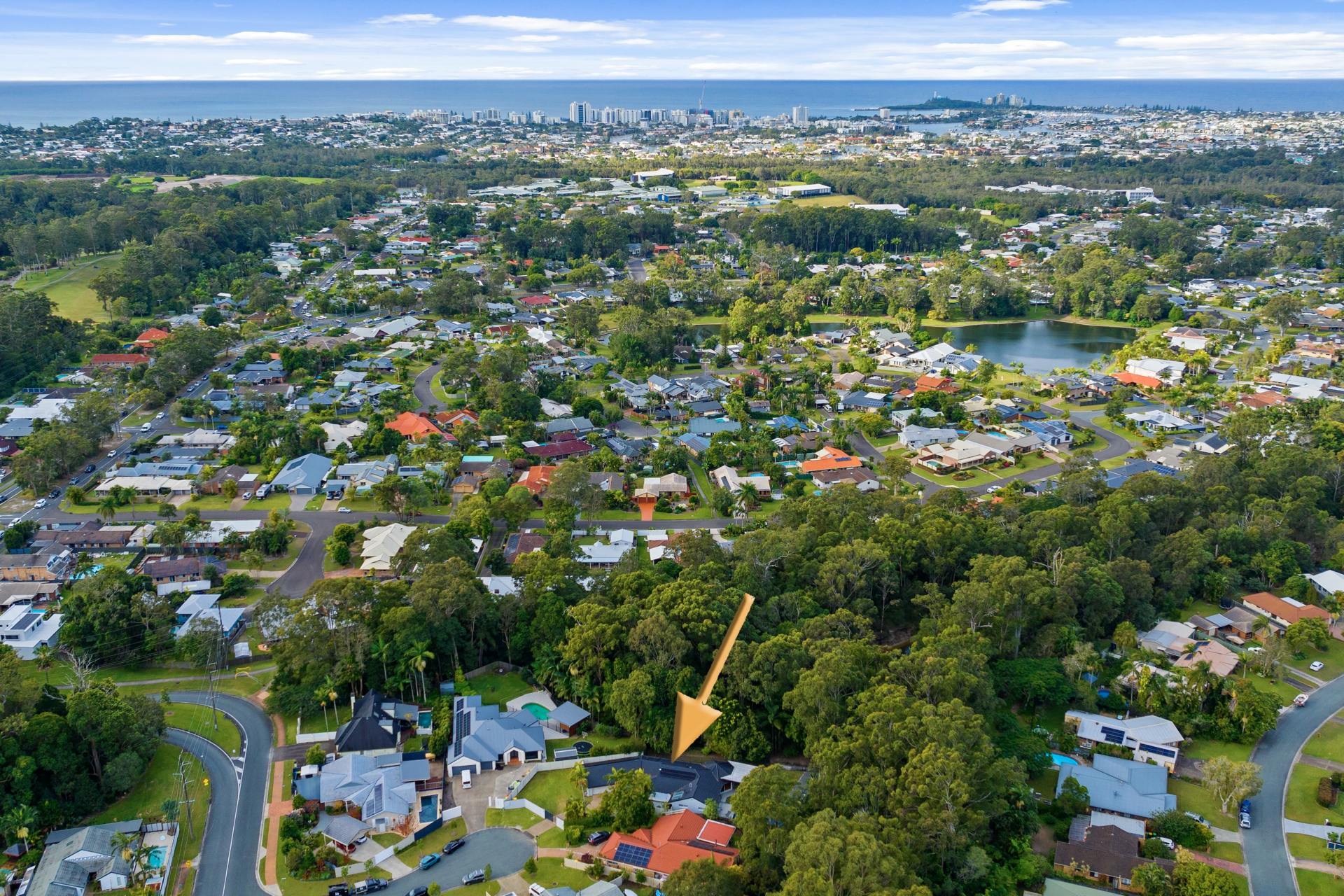 10 Gymea Court, MOUNTAIN CREEK