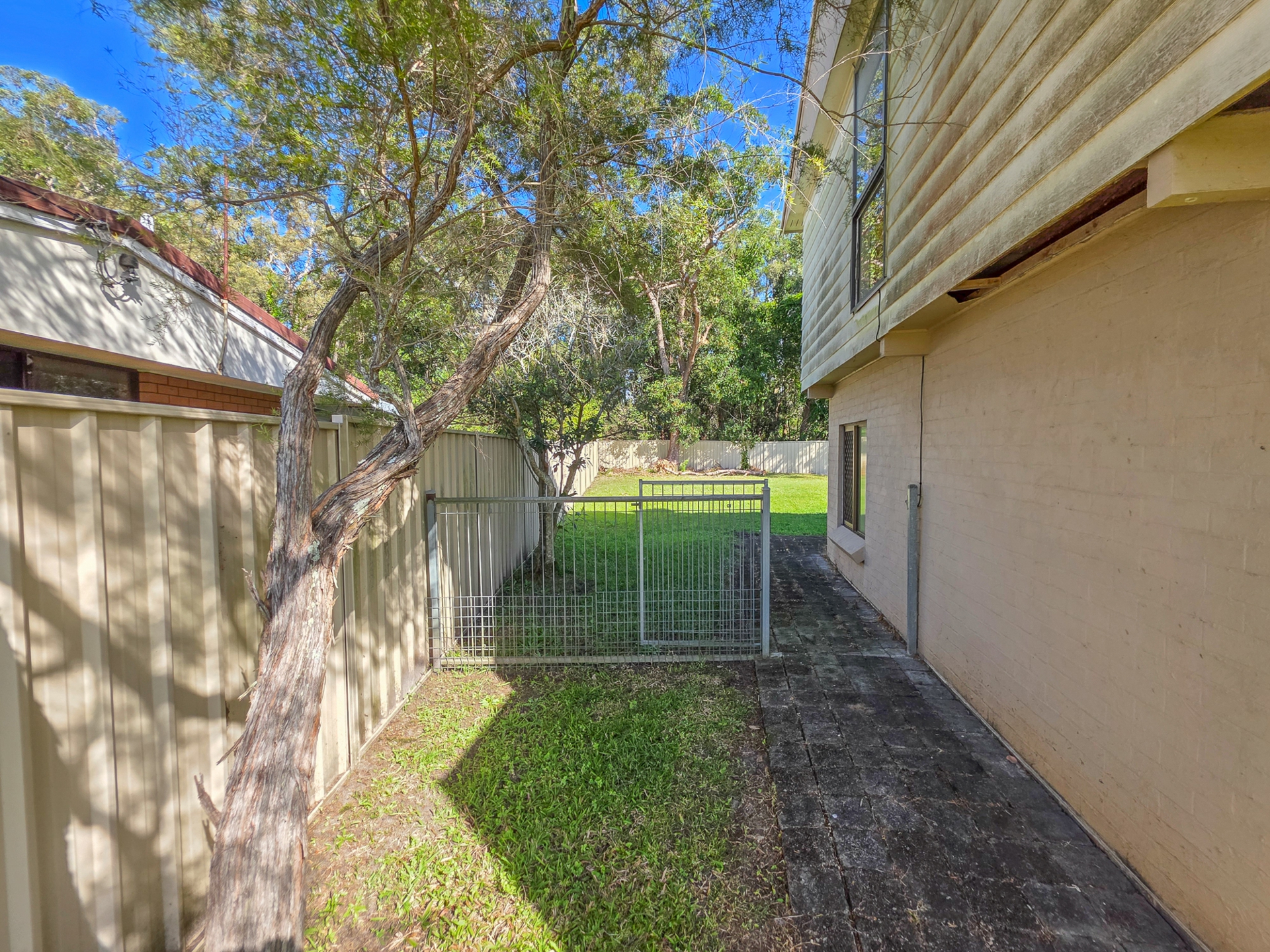 21 Amarina Avenue, MOOLOOLABA