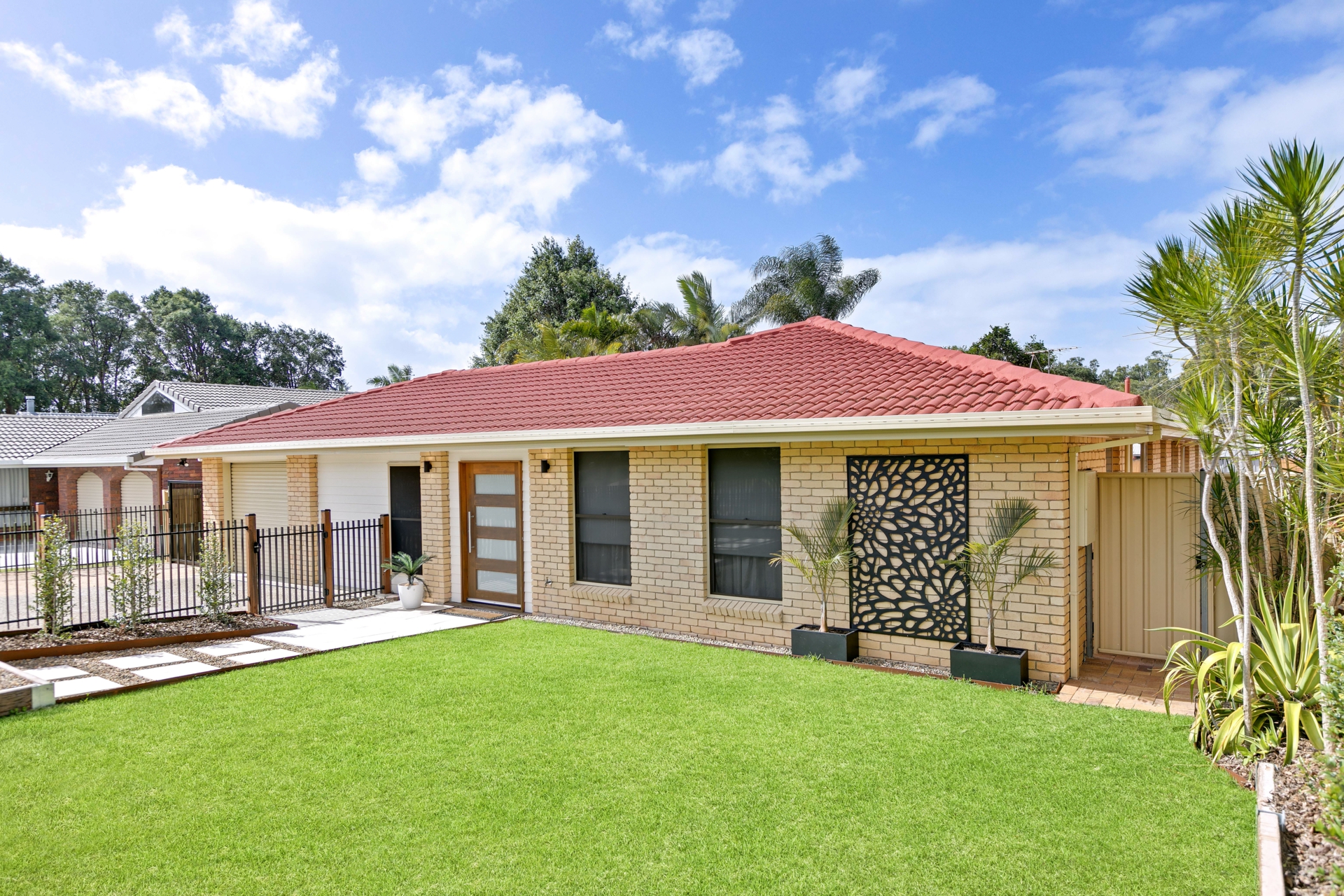 18 Molakai Drive, MOUNTAIN CREEK