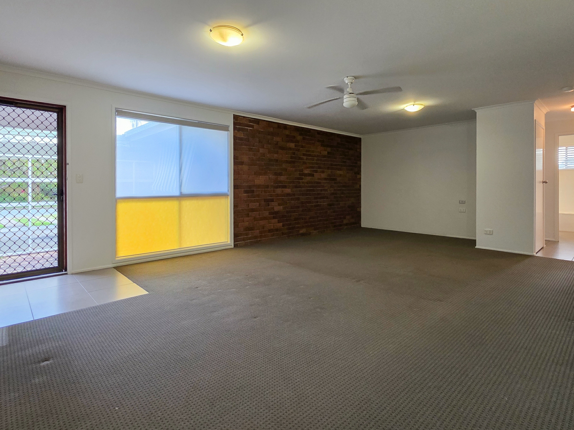 1/15 Werona Street — photo 5 of 17