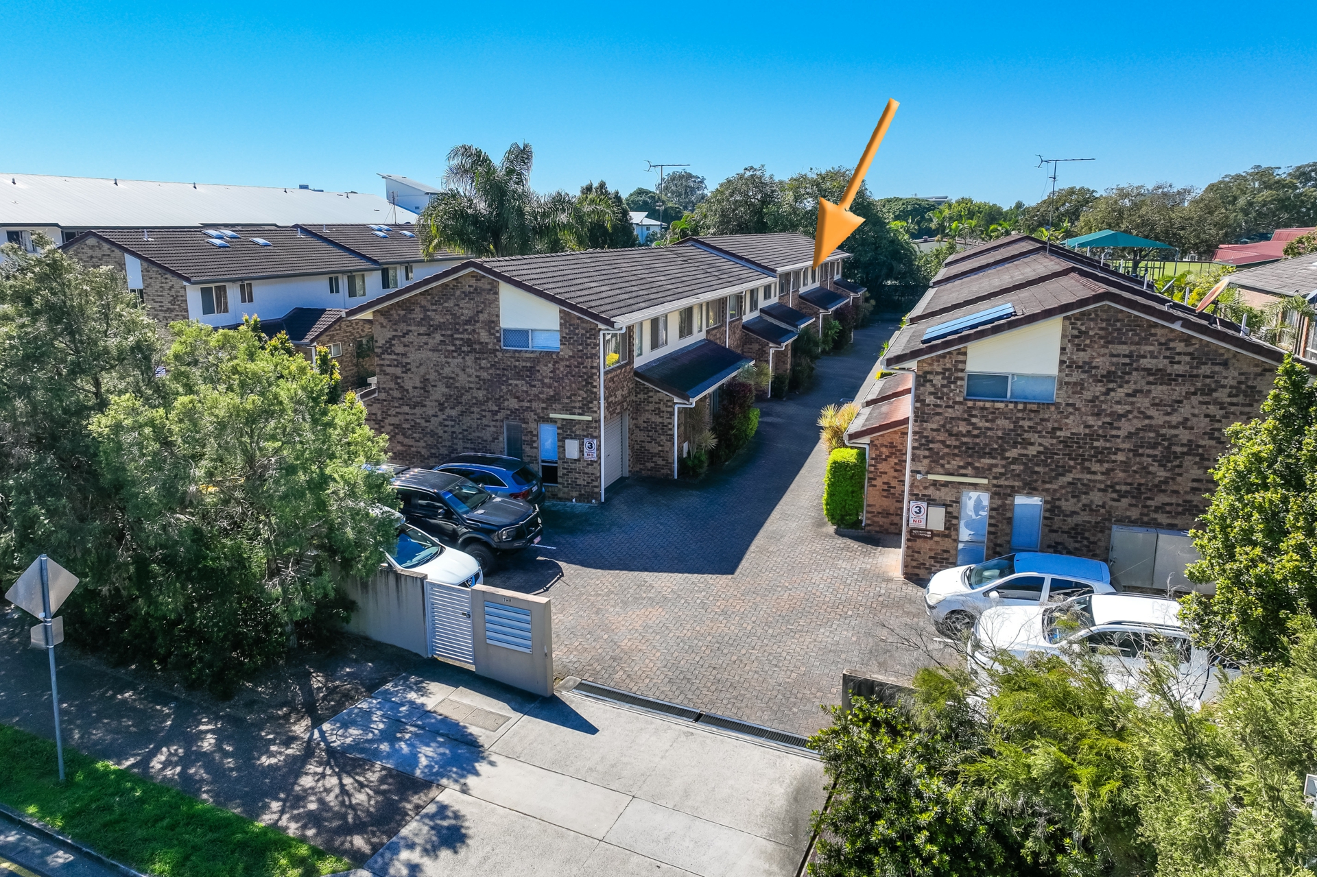 13/7 Evans Street — photo from LJ Hooker Mooloolaba | Mountain Creek
