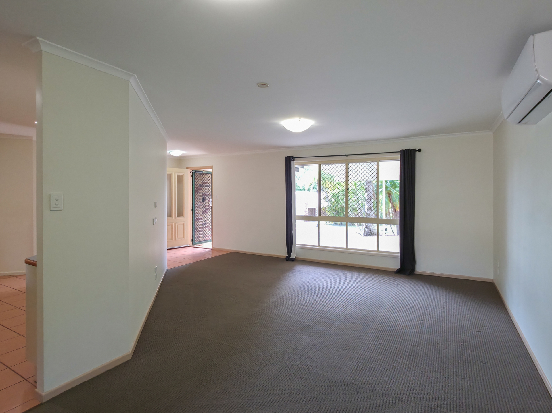 7 Khancoban Drive — photo 5 of 27