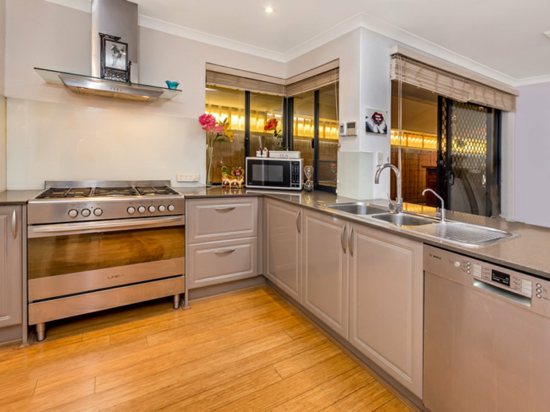 18 Aviemore Green, CANNING VALE