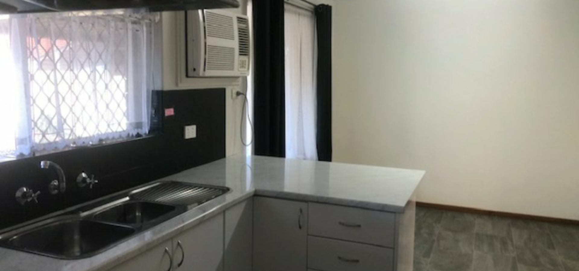 4/15 Luscombe Street, KEWDALE
