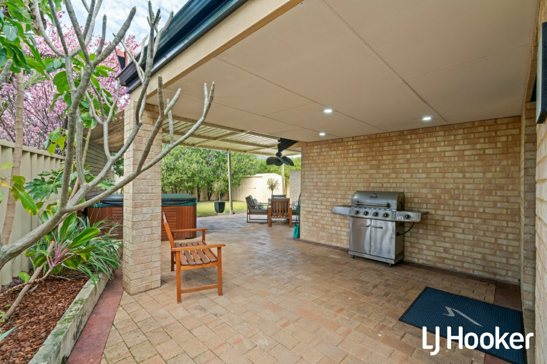 4 Lowis Way, CANNING VALE