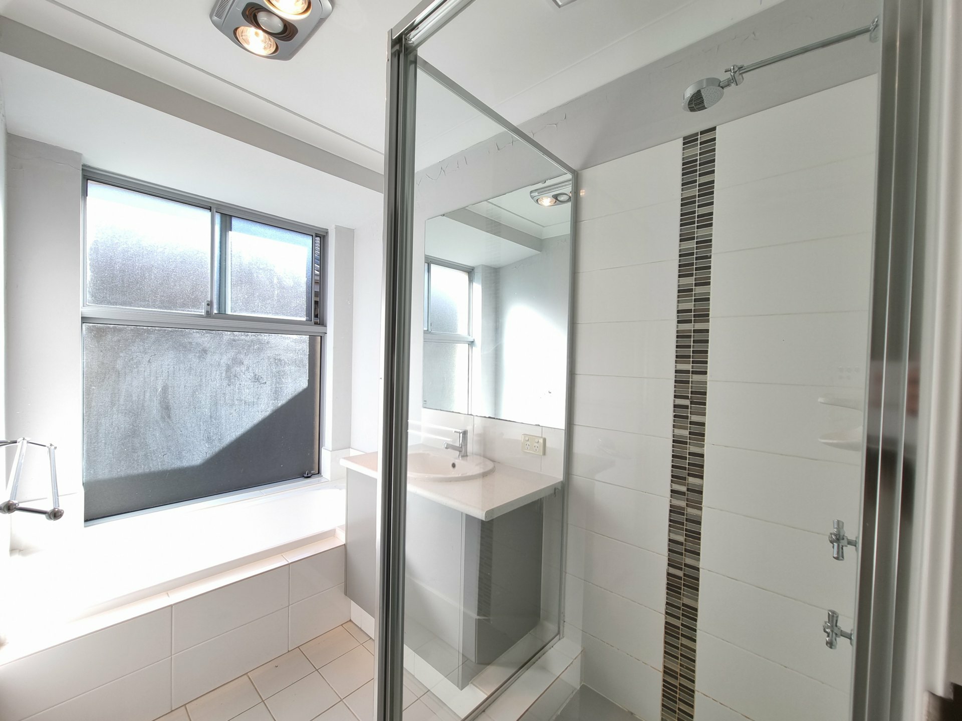 45 Gracefield Boulevard — photo 12 of 16