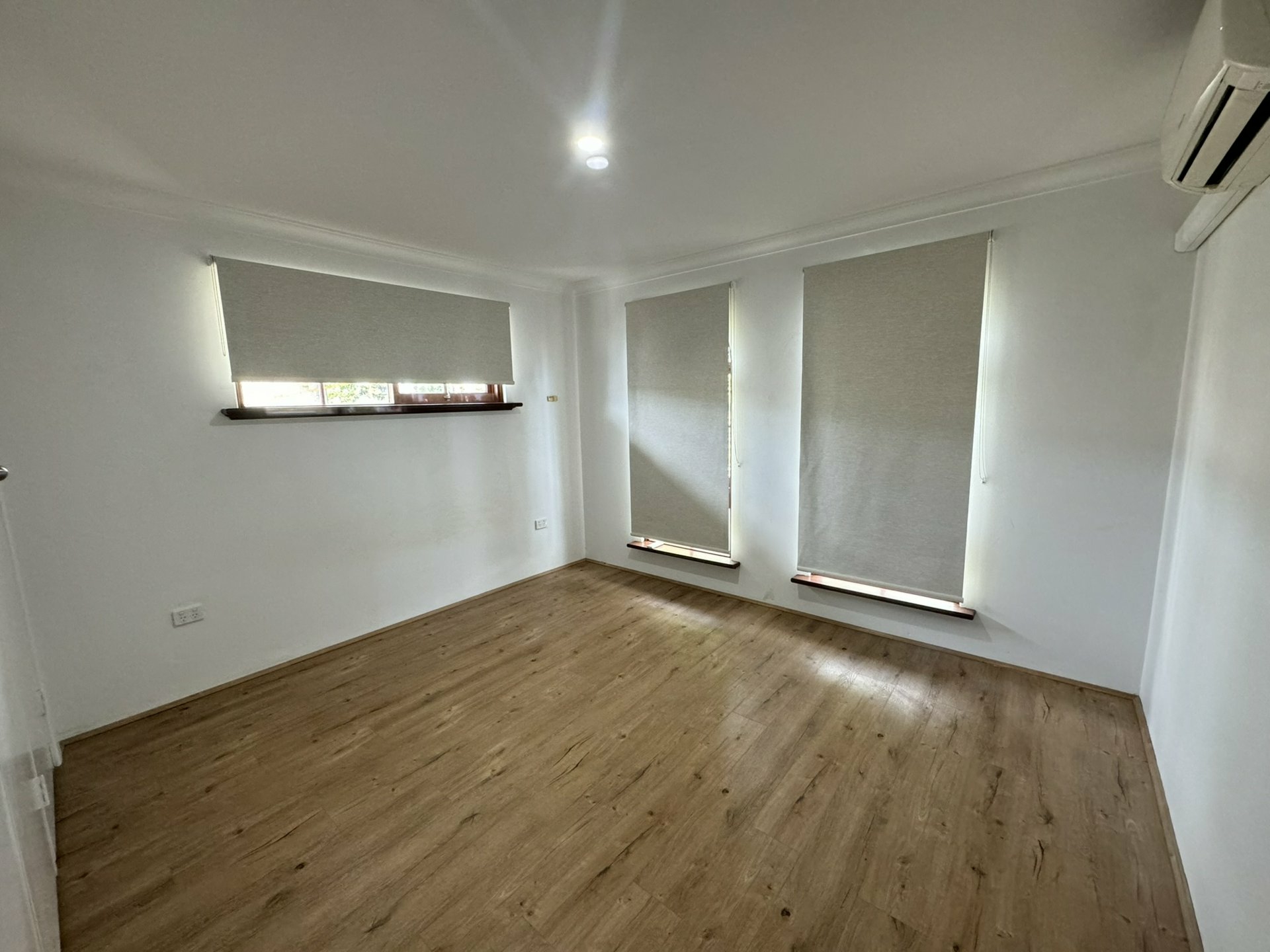 238 Spencer Road, THORNLIE