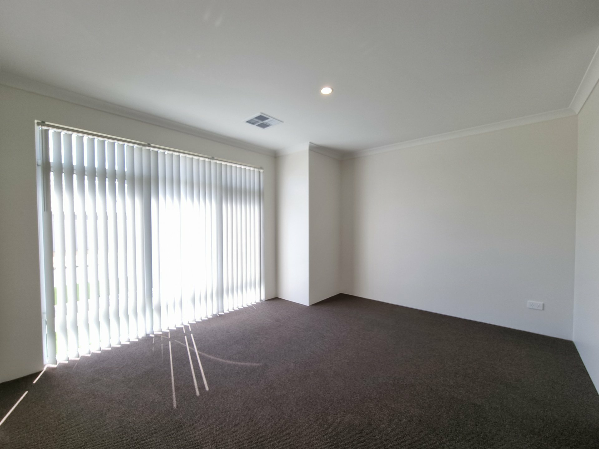 20 Latina Street, PIARA WATERS