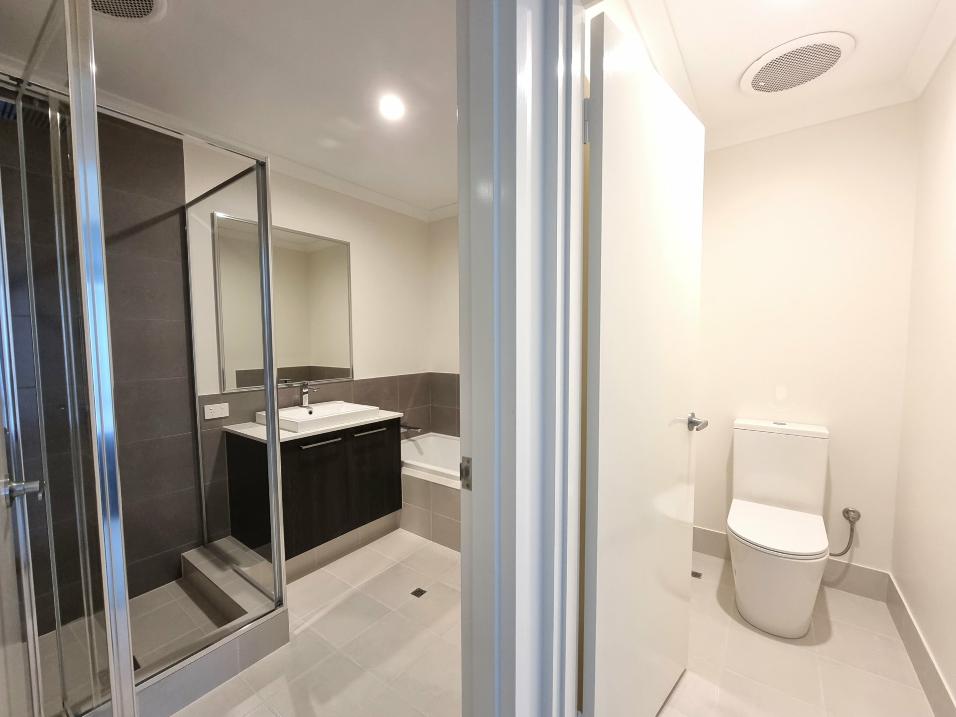 20 Latina Street, PIARA WATERS