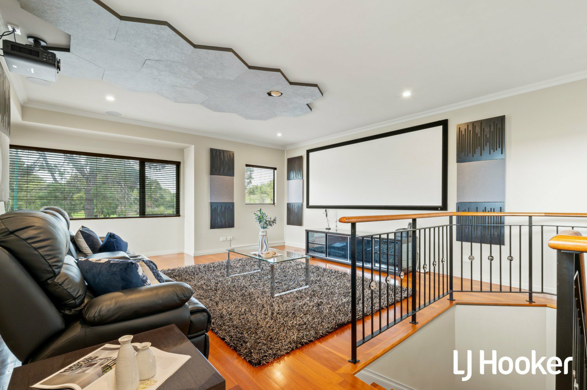 2A South Terrace, COMO