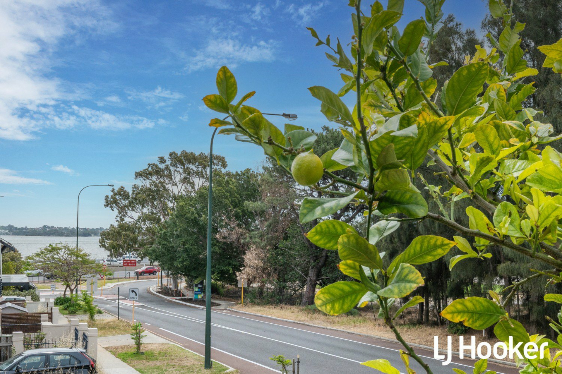 2A South Terrace, COMO