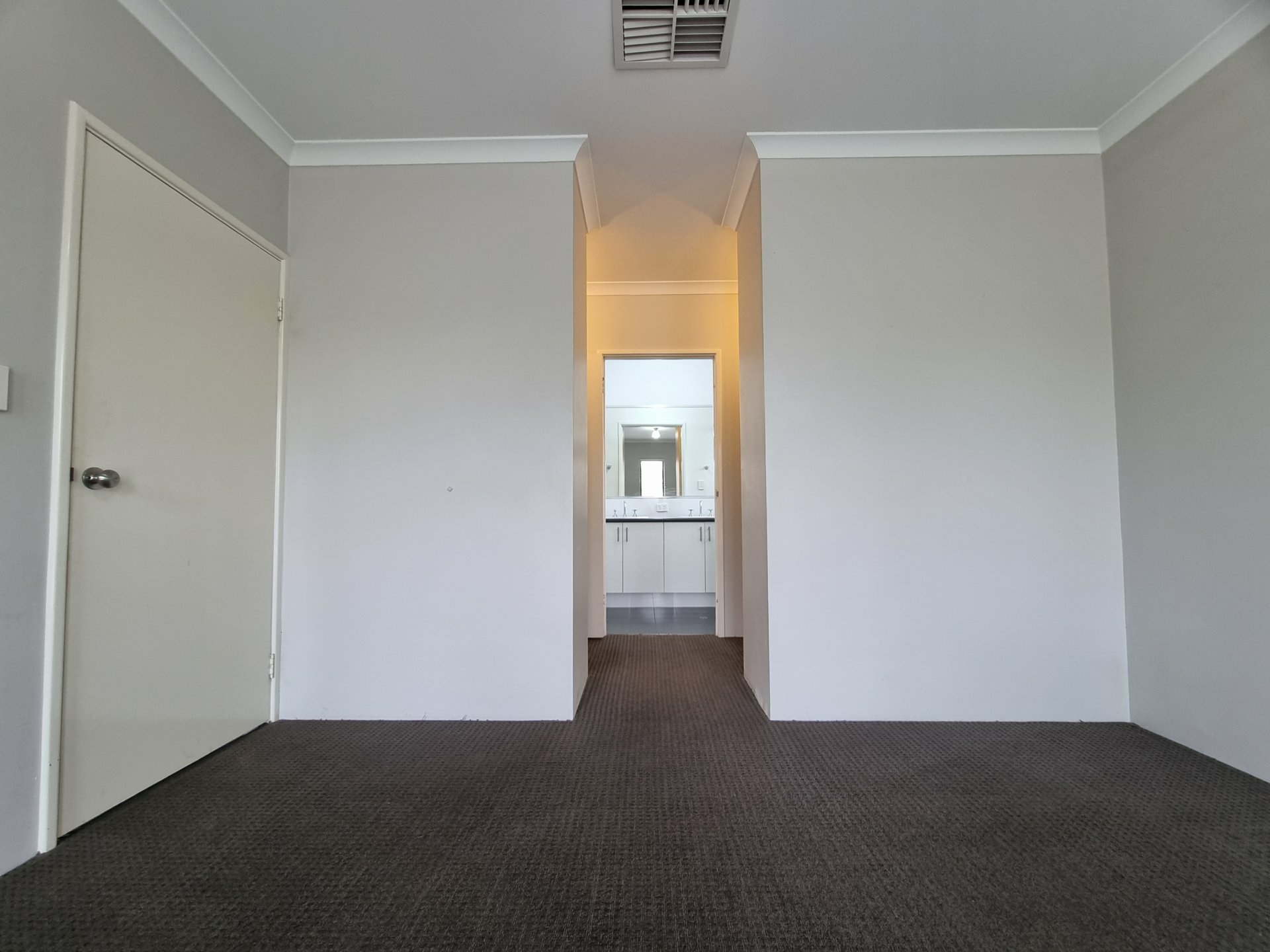 4 Piesley Street, HAMMOND PARK