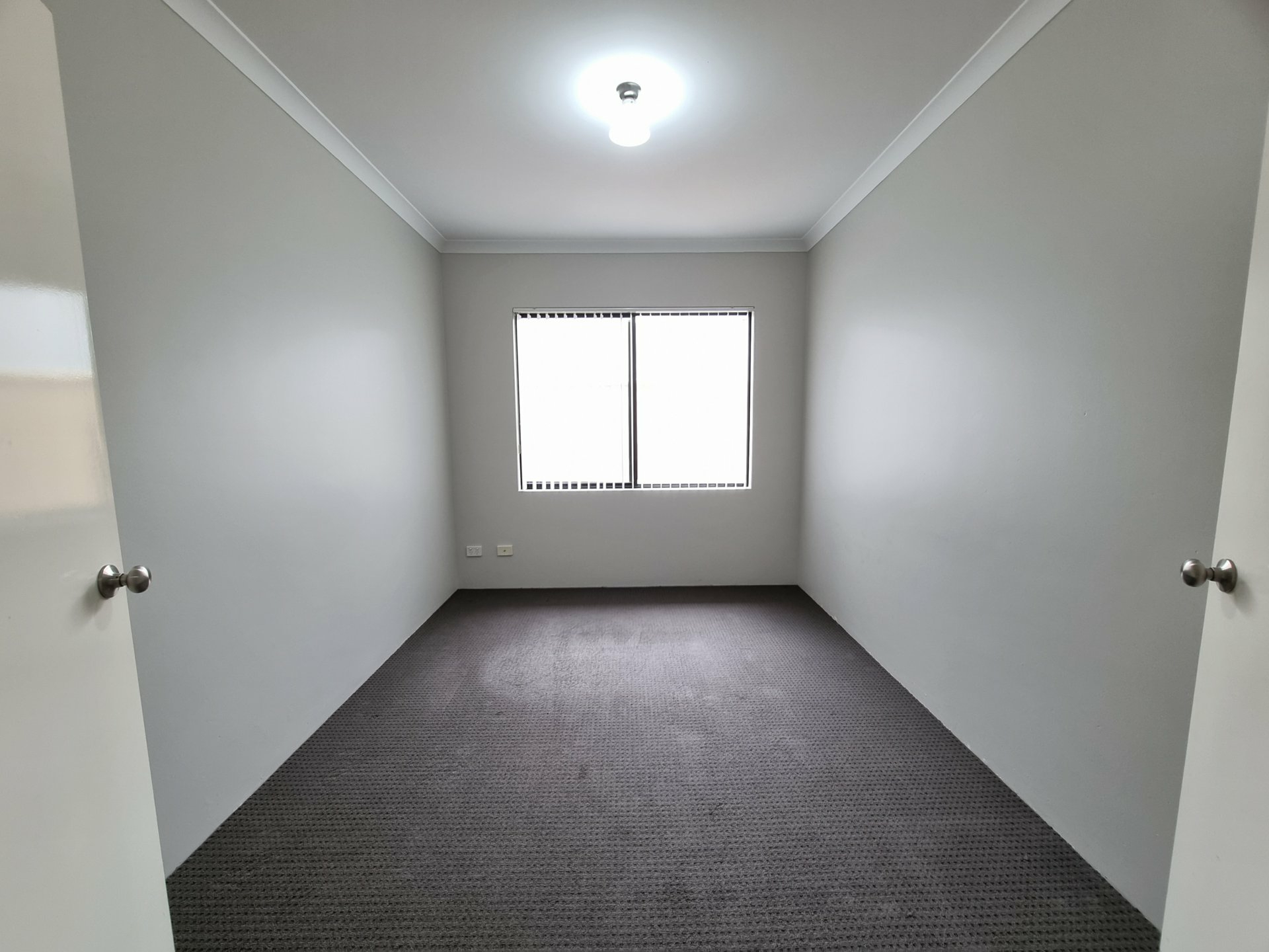 4 Piesley Street, HAMMOND PARK