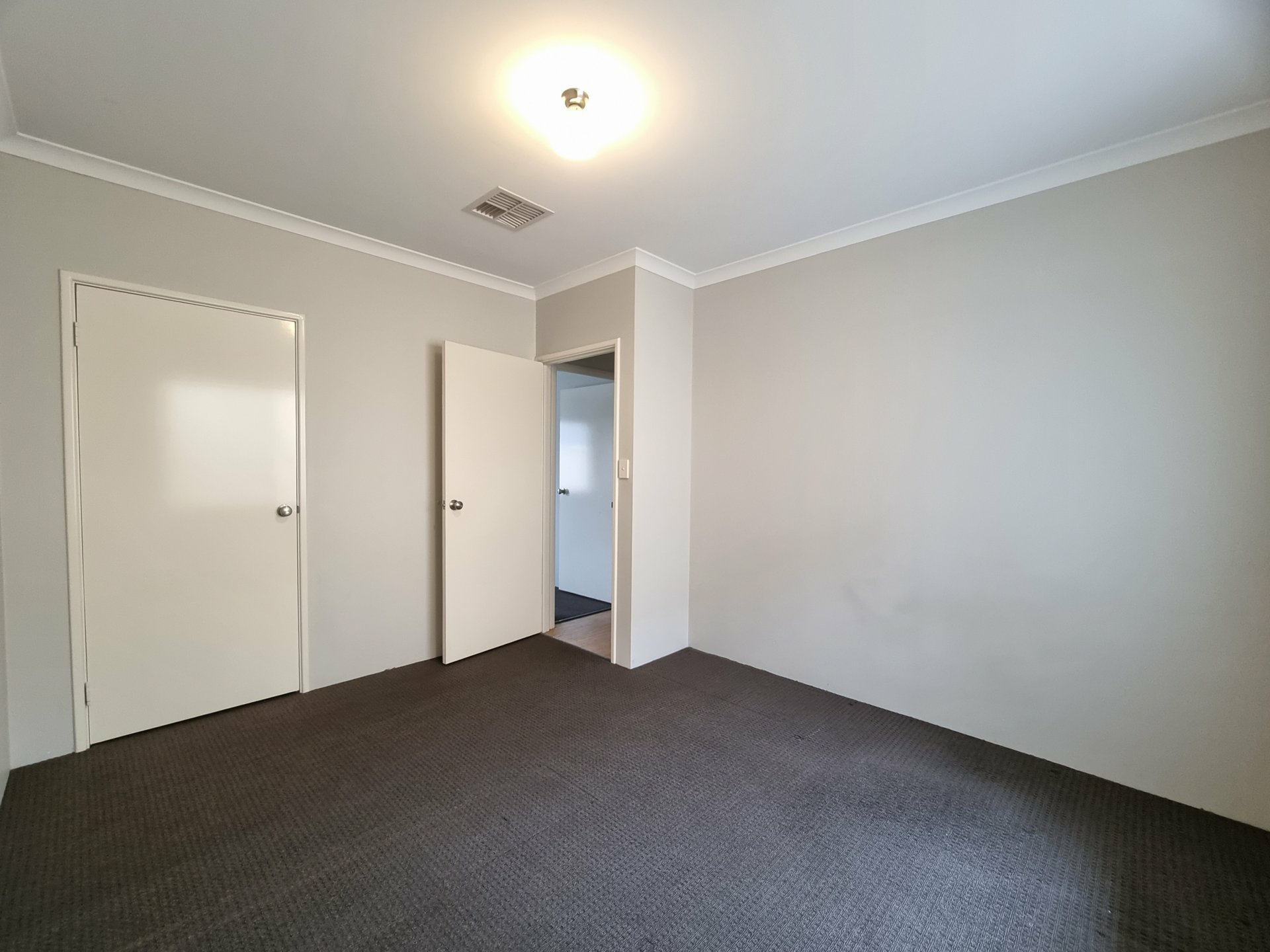 4 Piesley Street, HAMMOND PARK